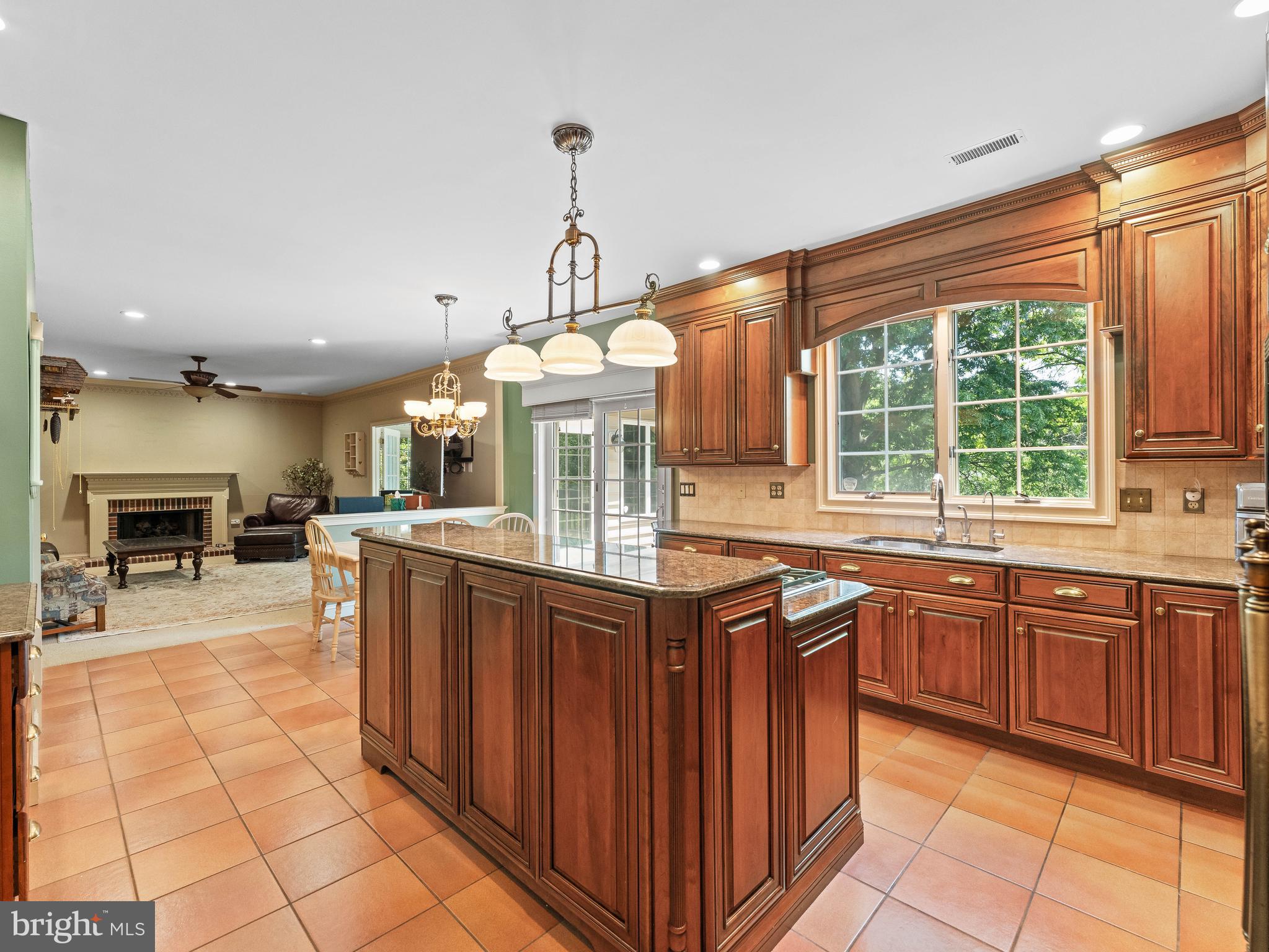 HEATHER RIDGE - Residential