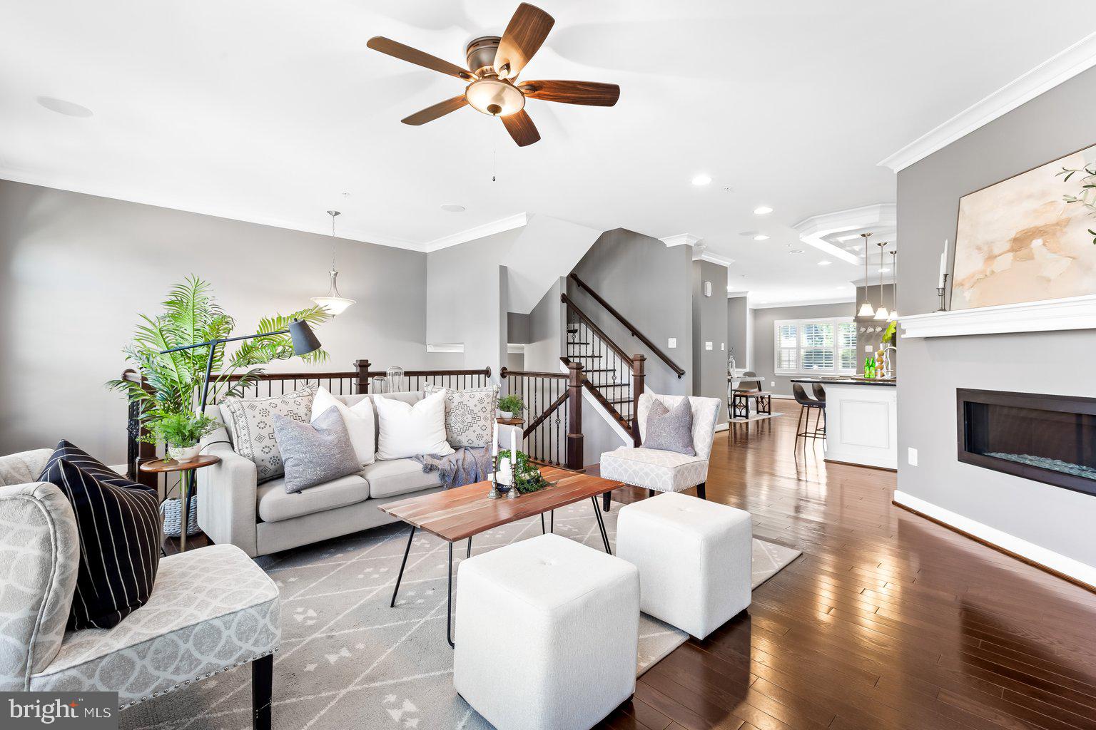 HUNT VALLEY OVERLOOK - Residential