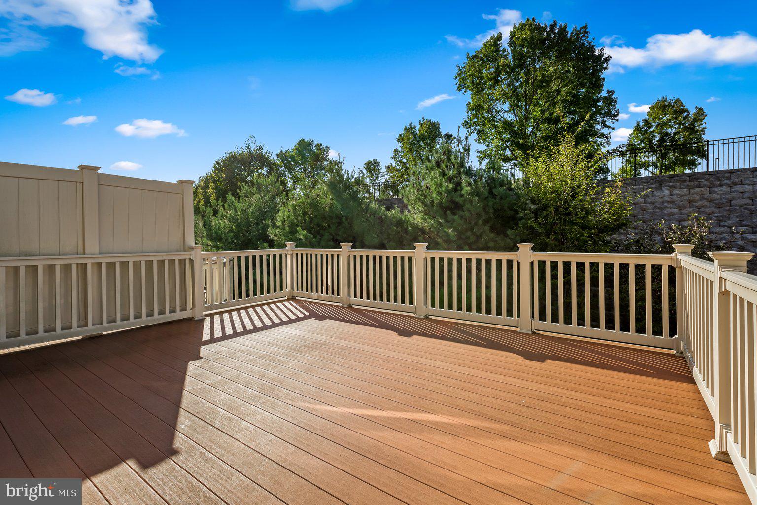 HUNT VALLEY OVERLOOK - Residential