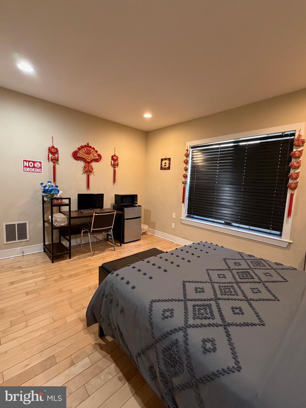 SPRING ARTS - Residential