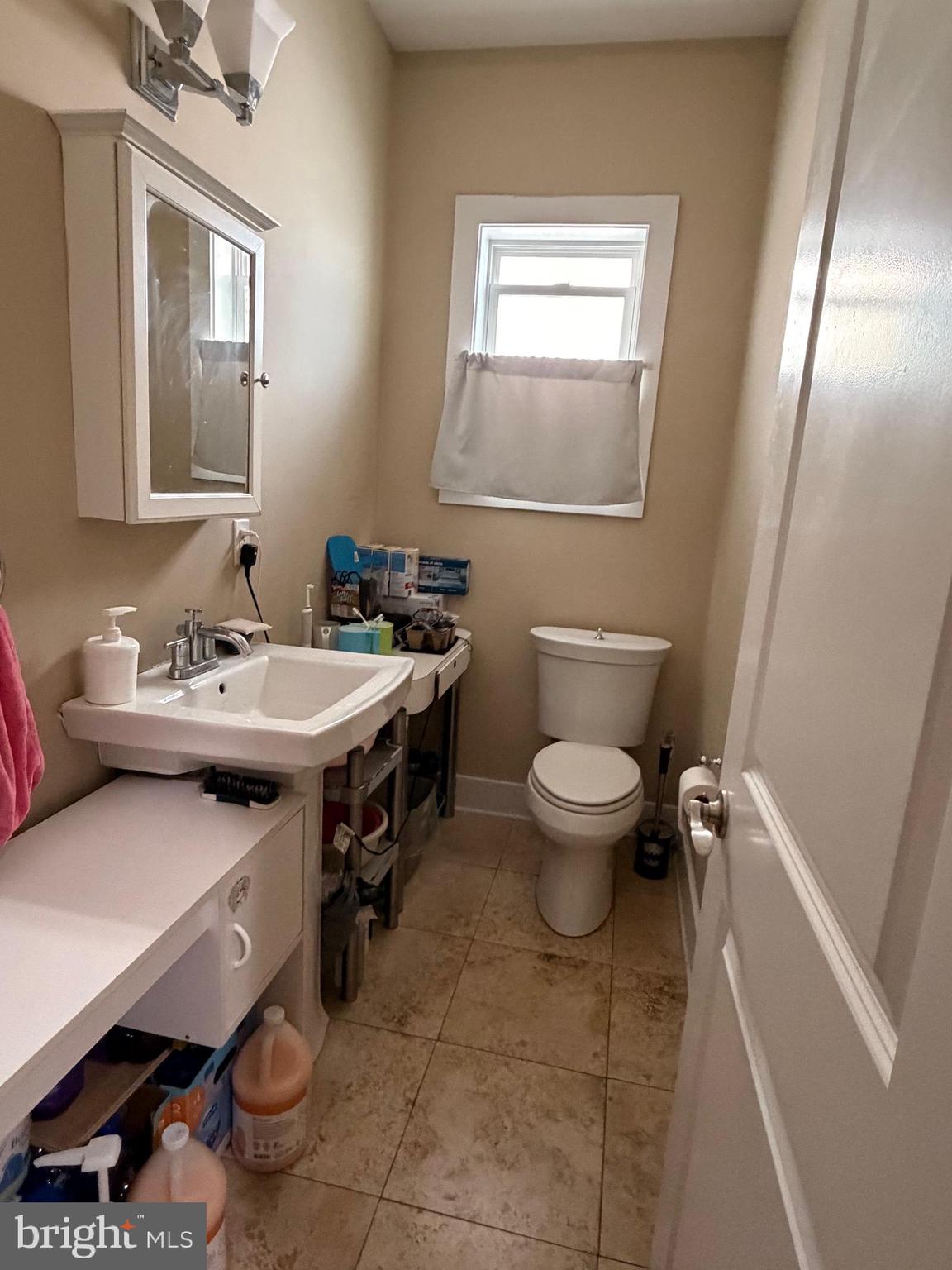 SPRING ARTS - Residential