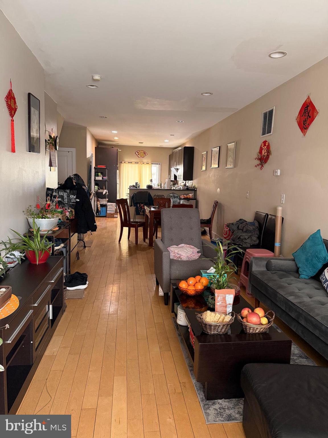 SPRING ARTS - Residential