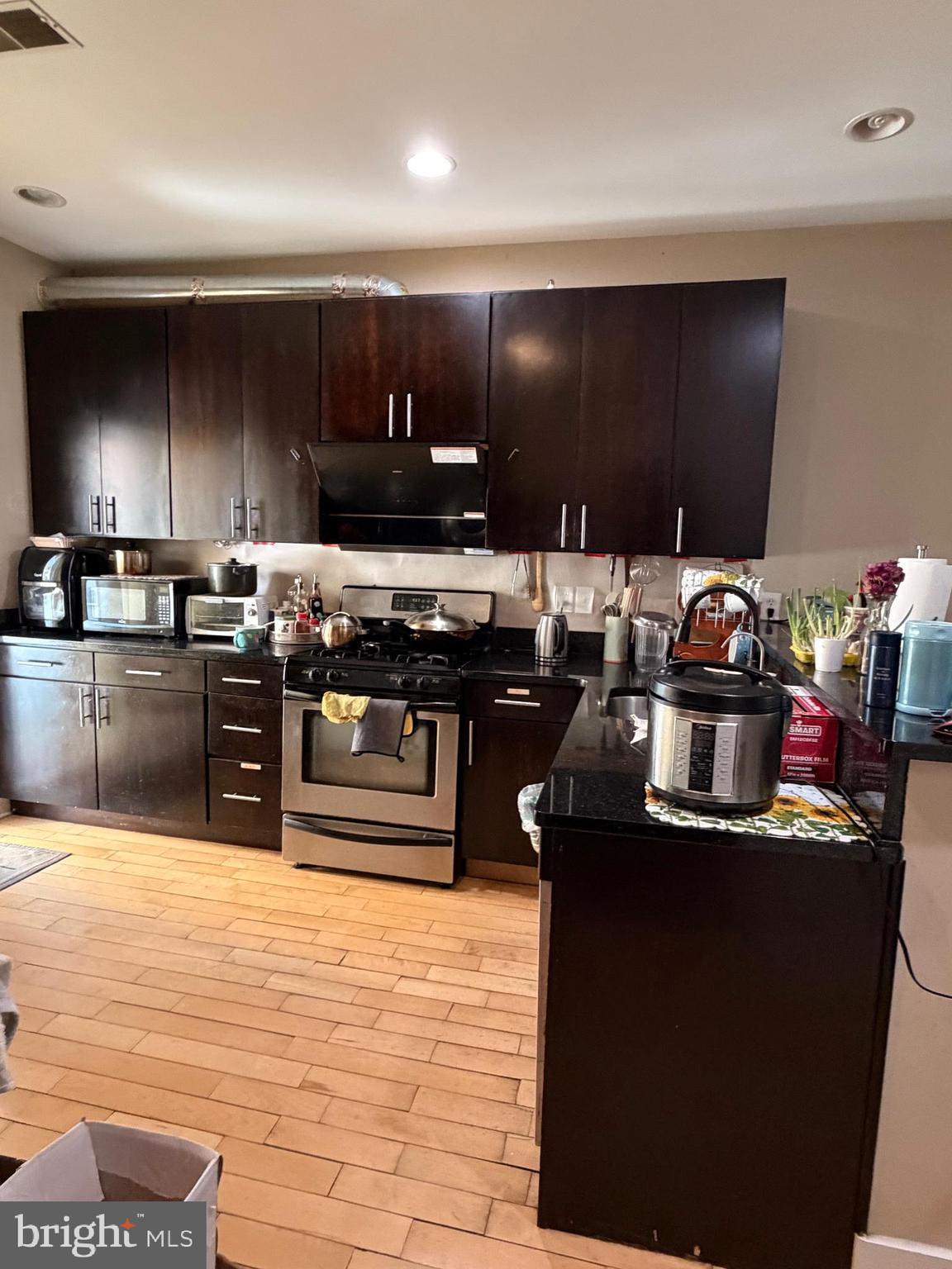 SPRING ARTS - Residential