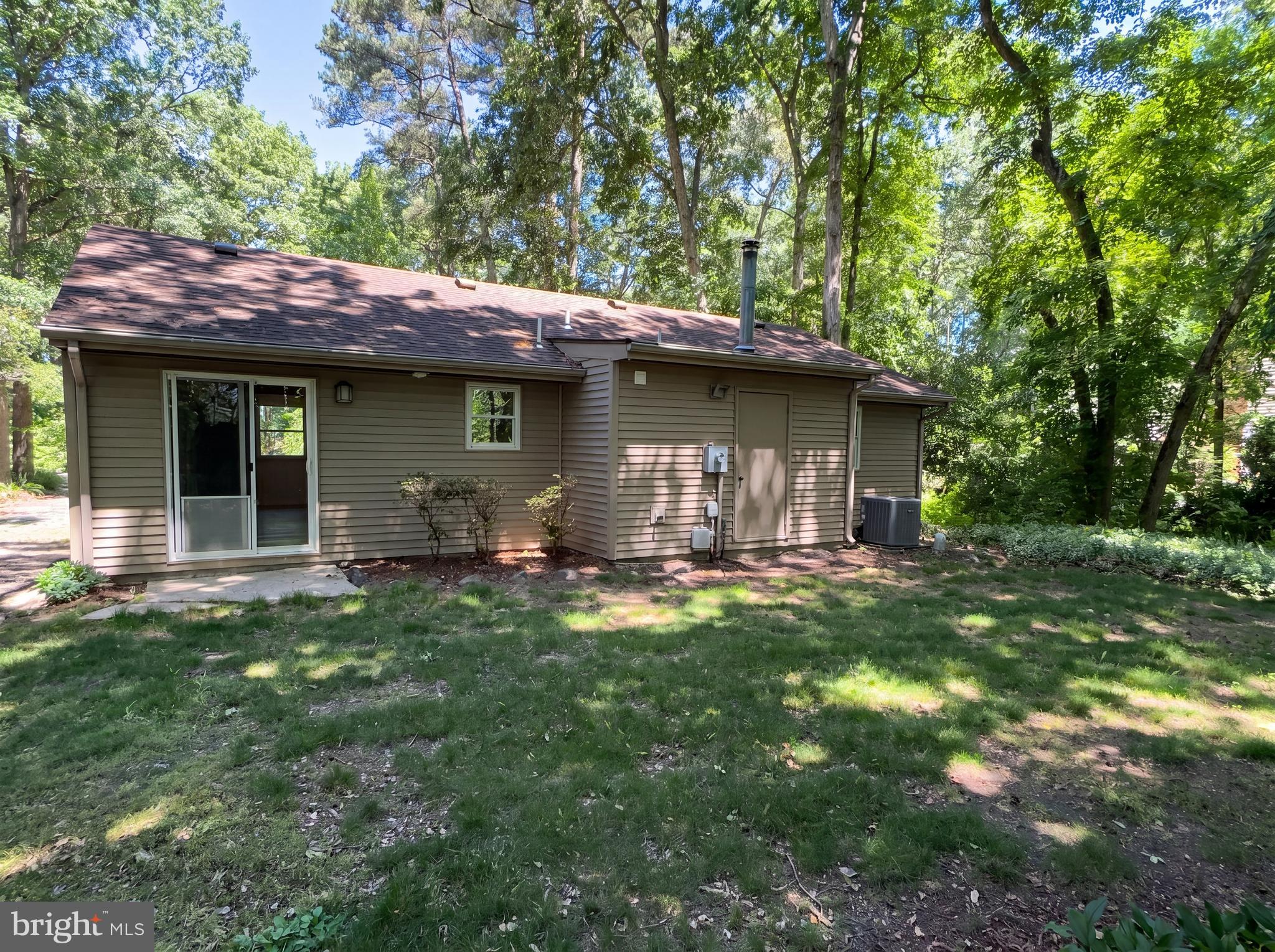 7307 E RANIER DRIVE