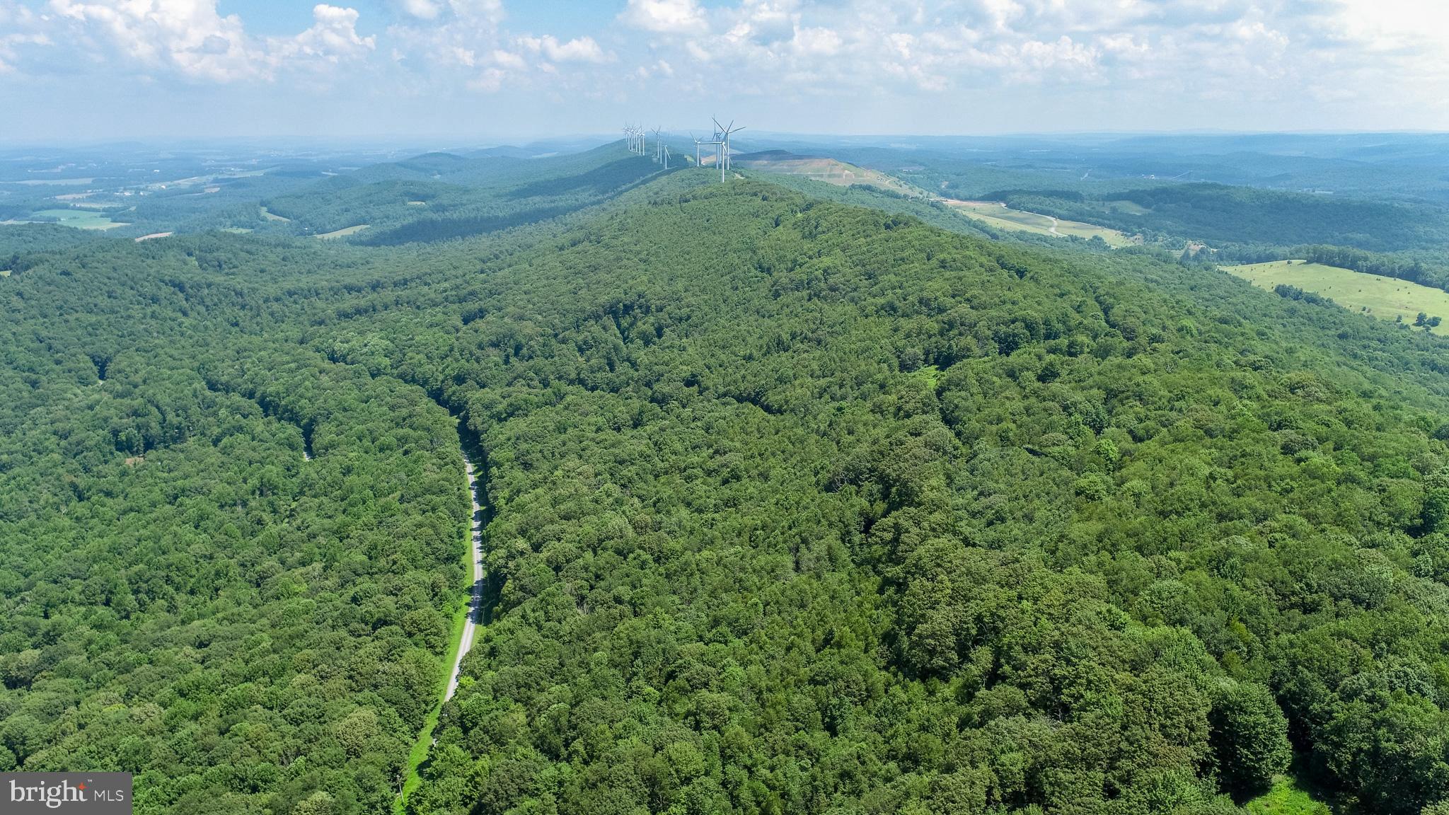 BACKBONE RIDGE - Land