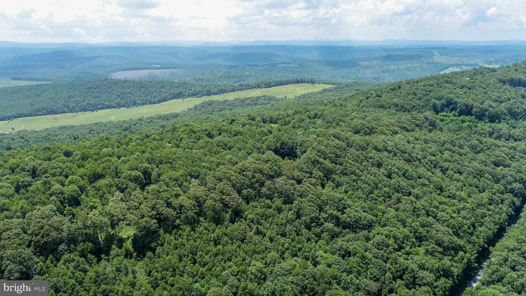 BACKBONE RIDGE - Land