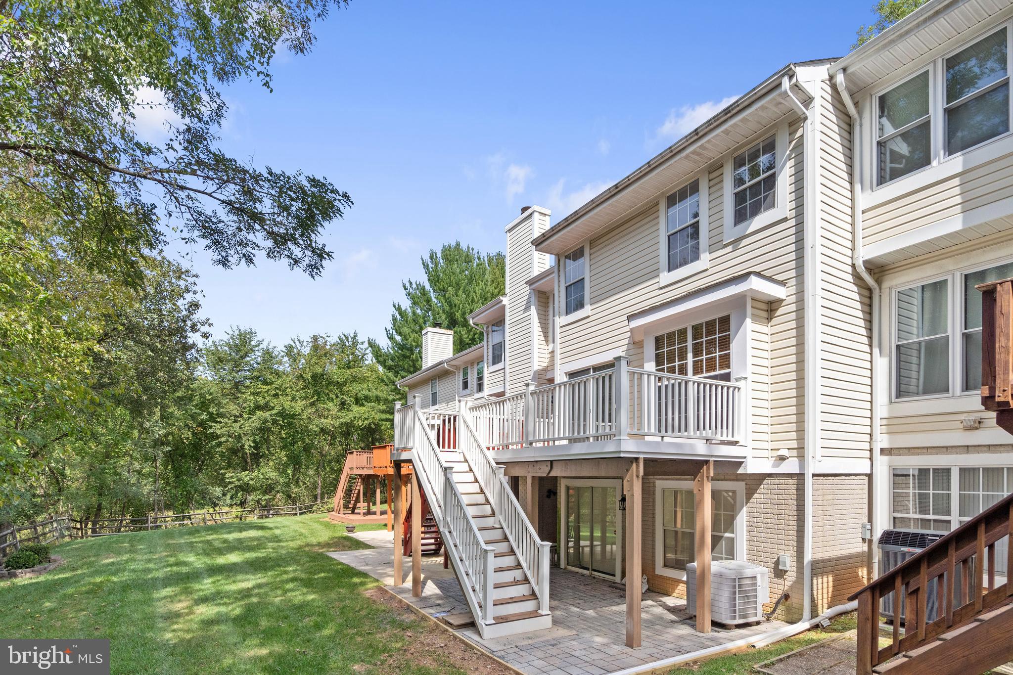 WHISPERING MEADOW - Residential