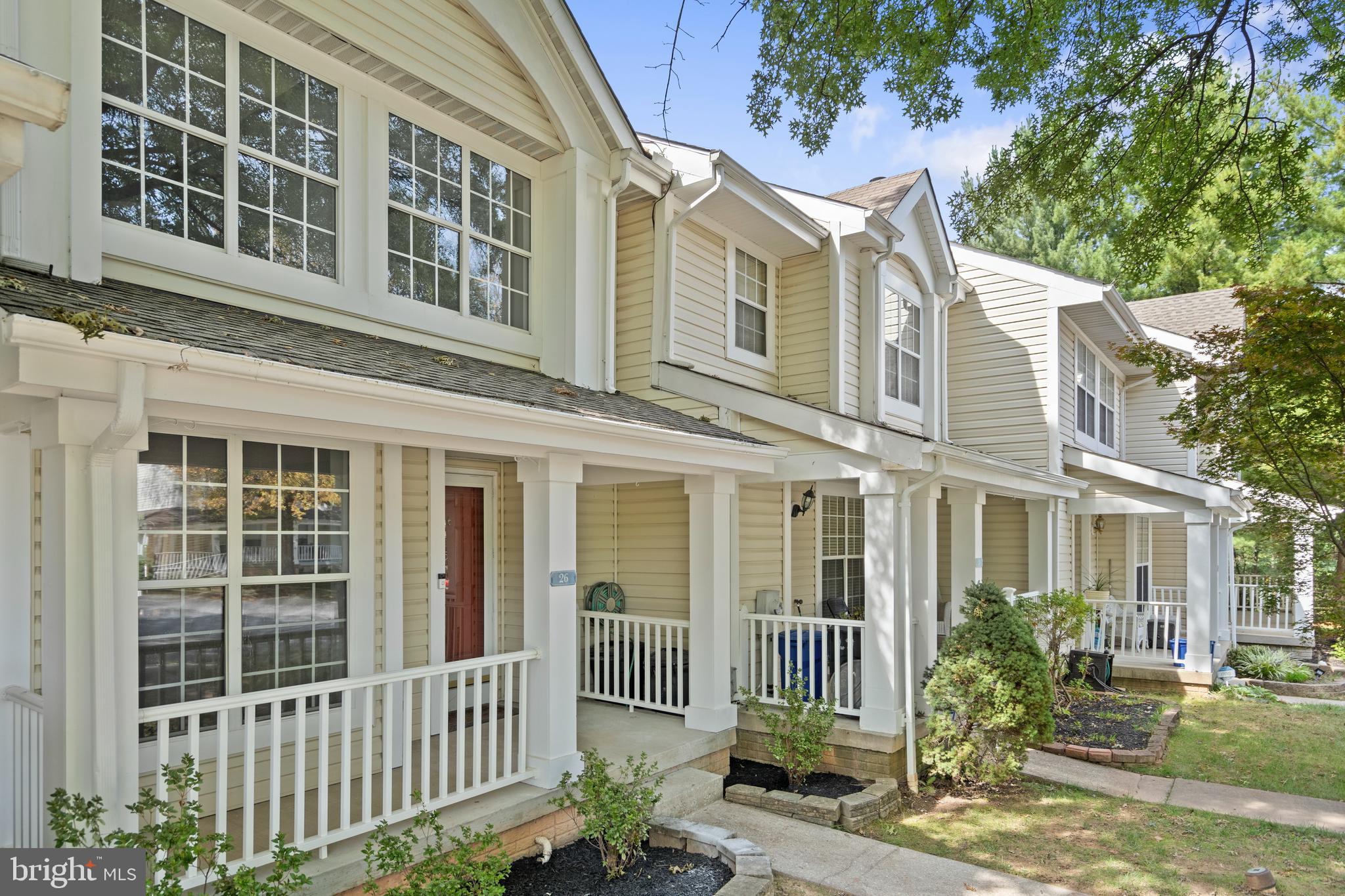 WHISPERING MEADOW - Residential