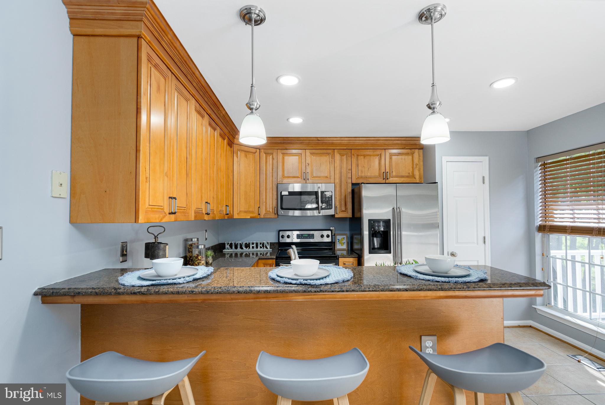 WHISPERING MEADOW - Residential