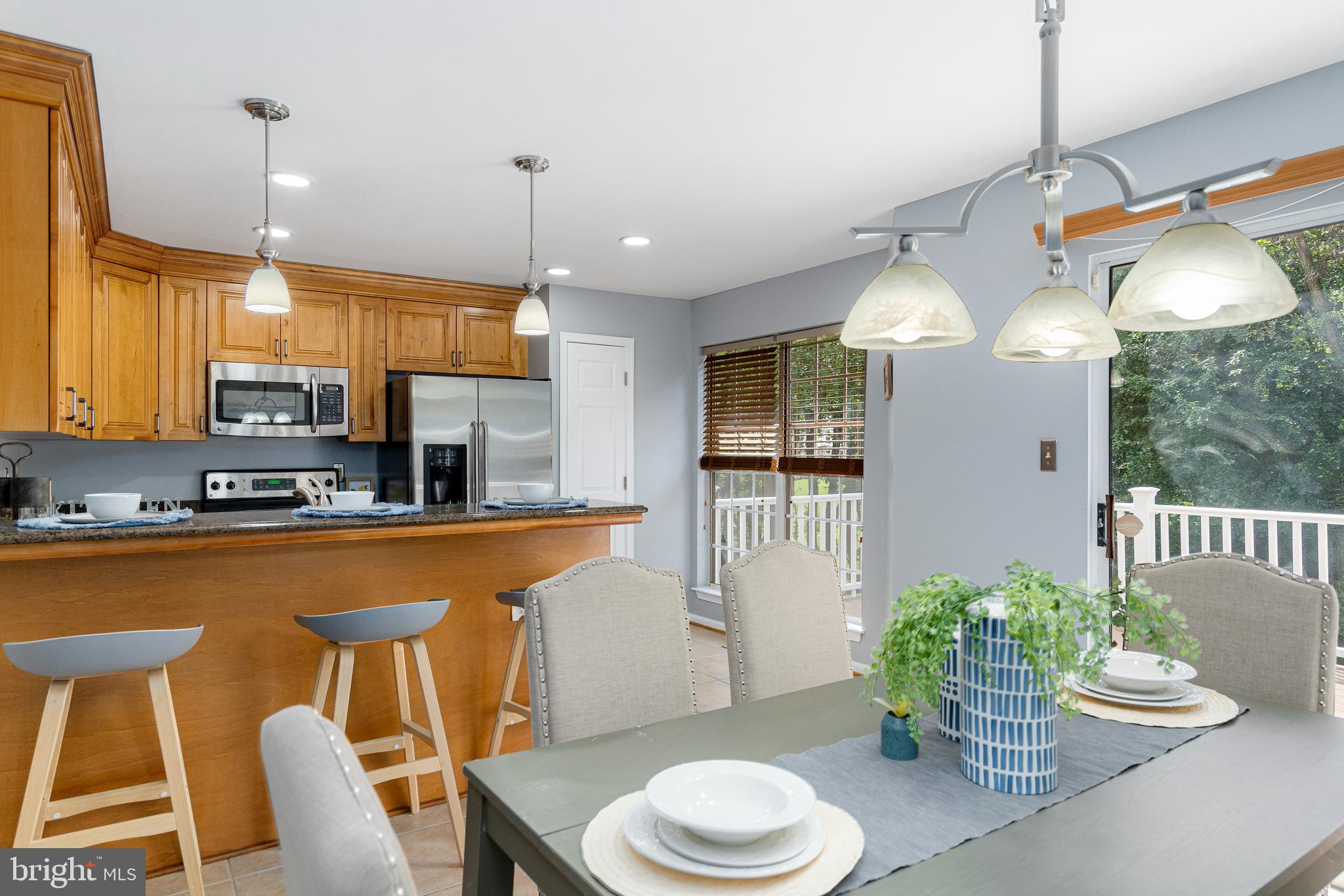 WHISPERING MEADOW - Residential