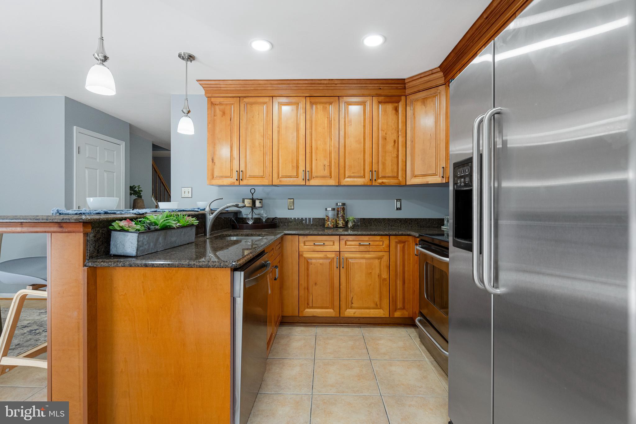 WHISPERING MEADOW - Residential