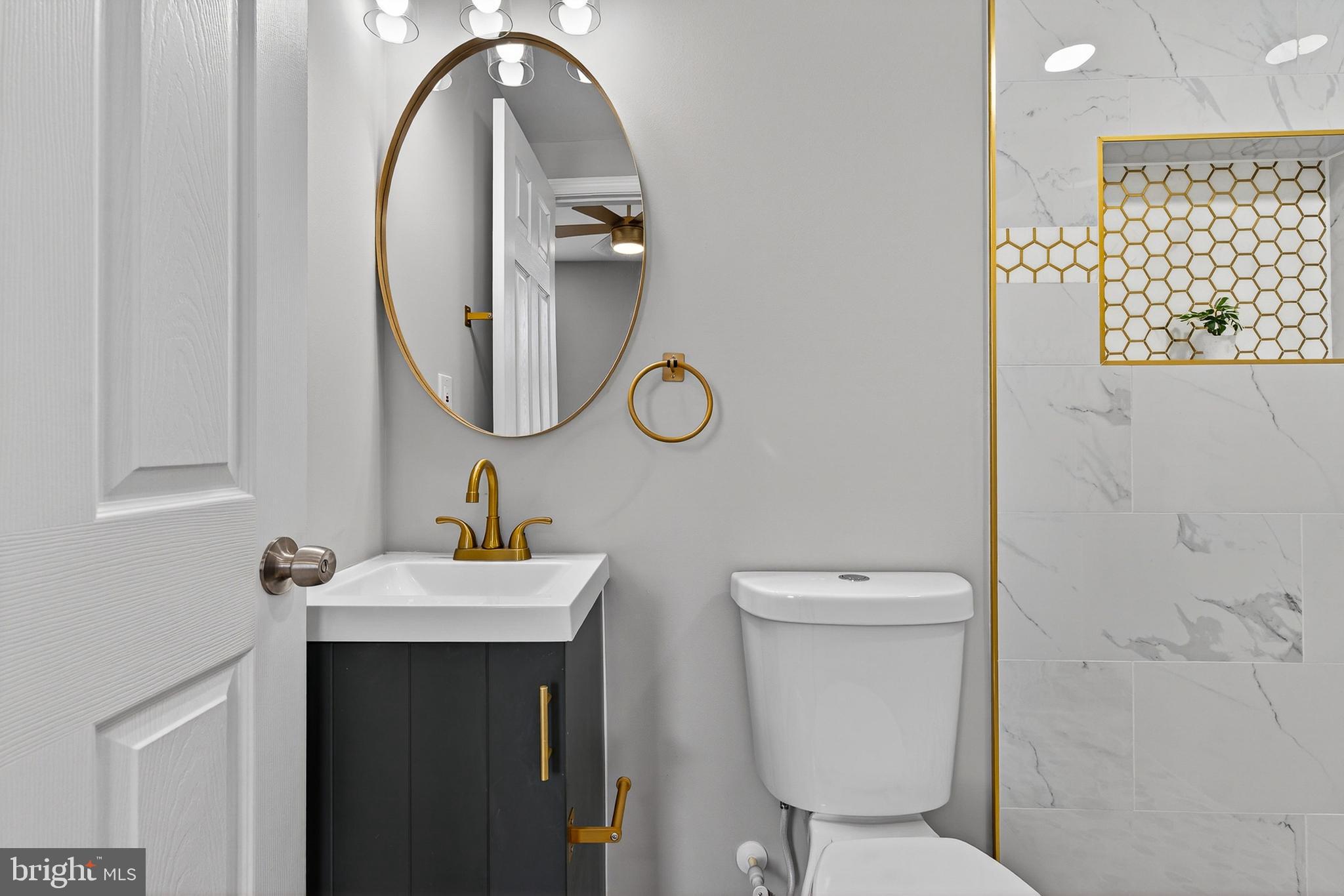 BROADWAY EAST - Residential