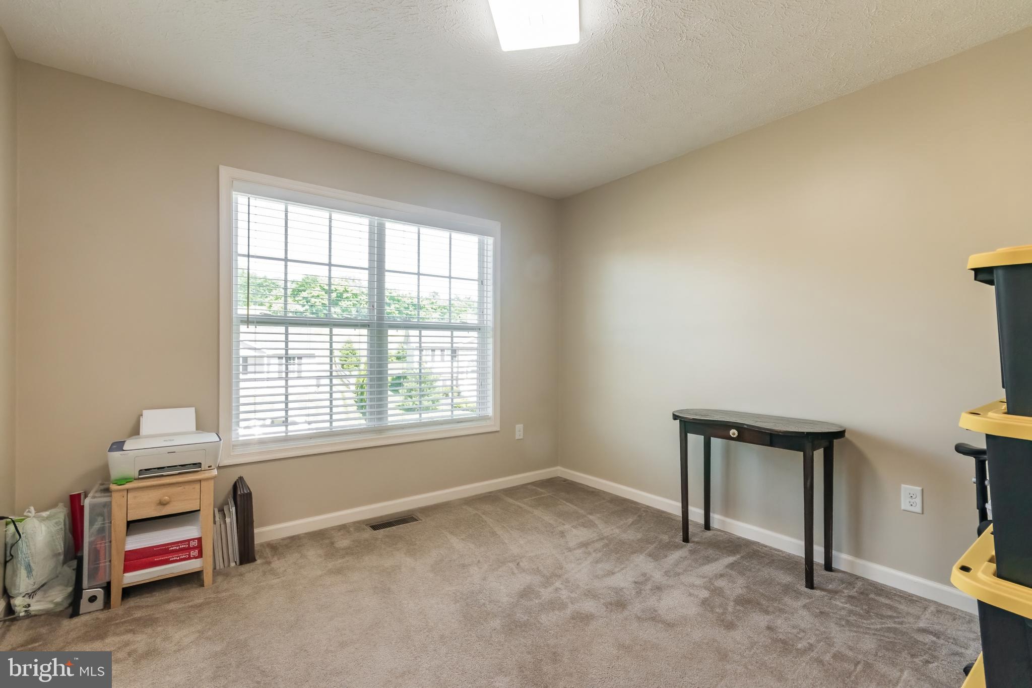 PEBBLE RIDGE - Residential