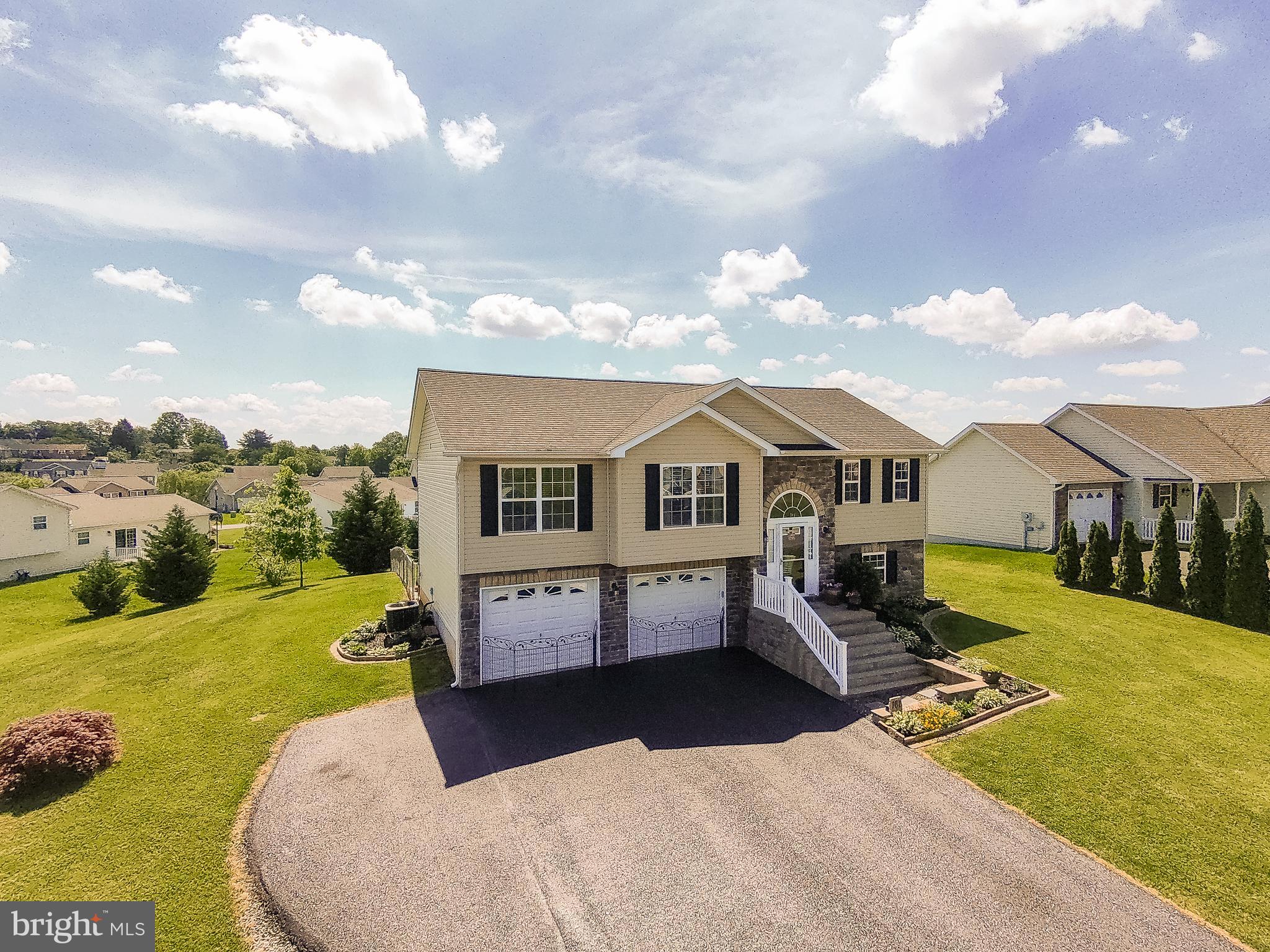 PEBBLE RIDGE - Residential