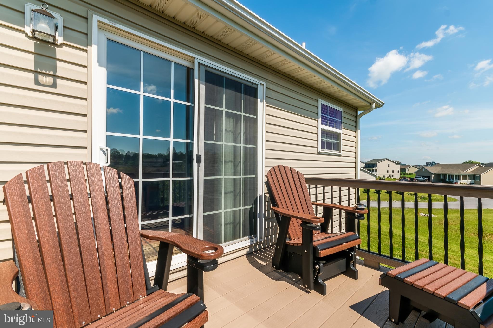 PEBBLE RIDGE - Residential