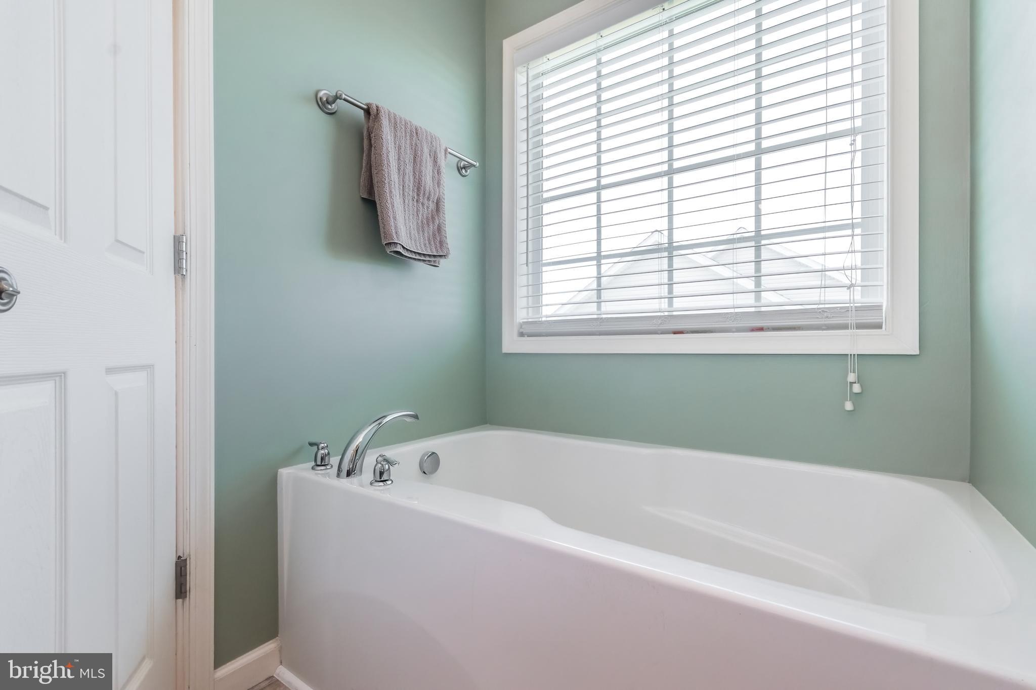 PEBBLE RIDGE - Residential