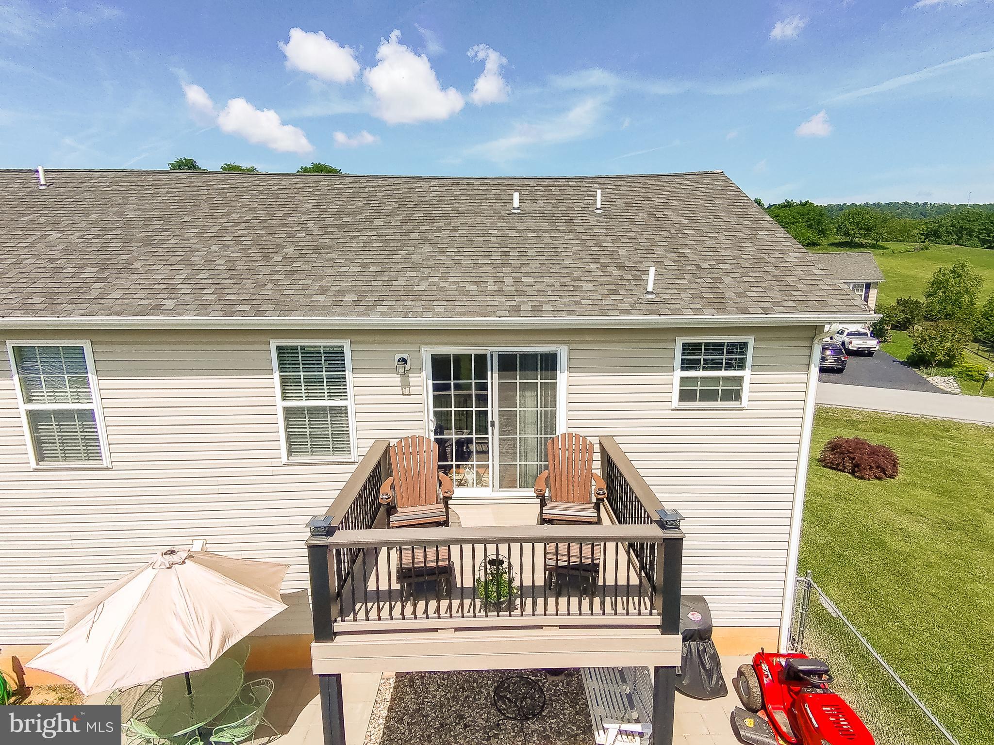 PEBBLE RIDGE - Residential