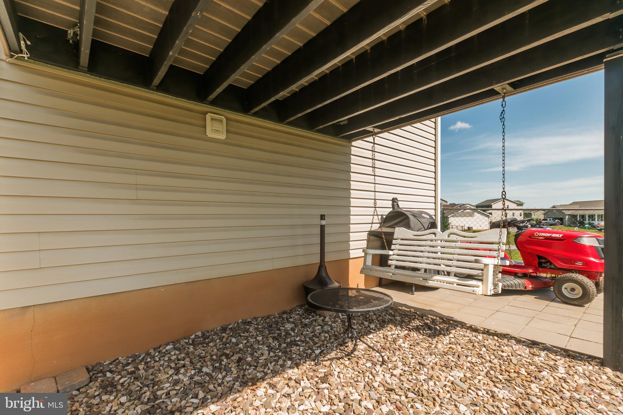 PEBBLE RIDGE - Residential