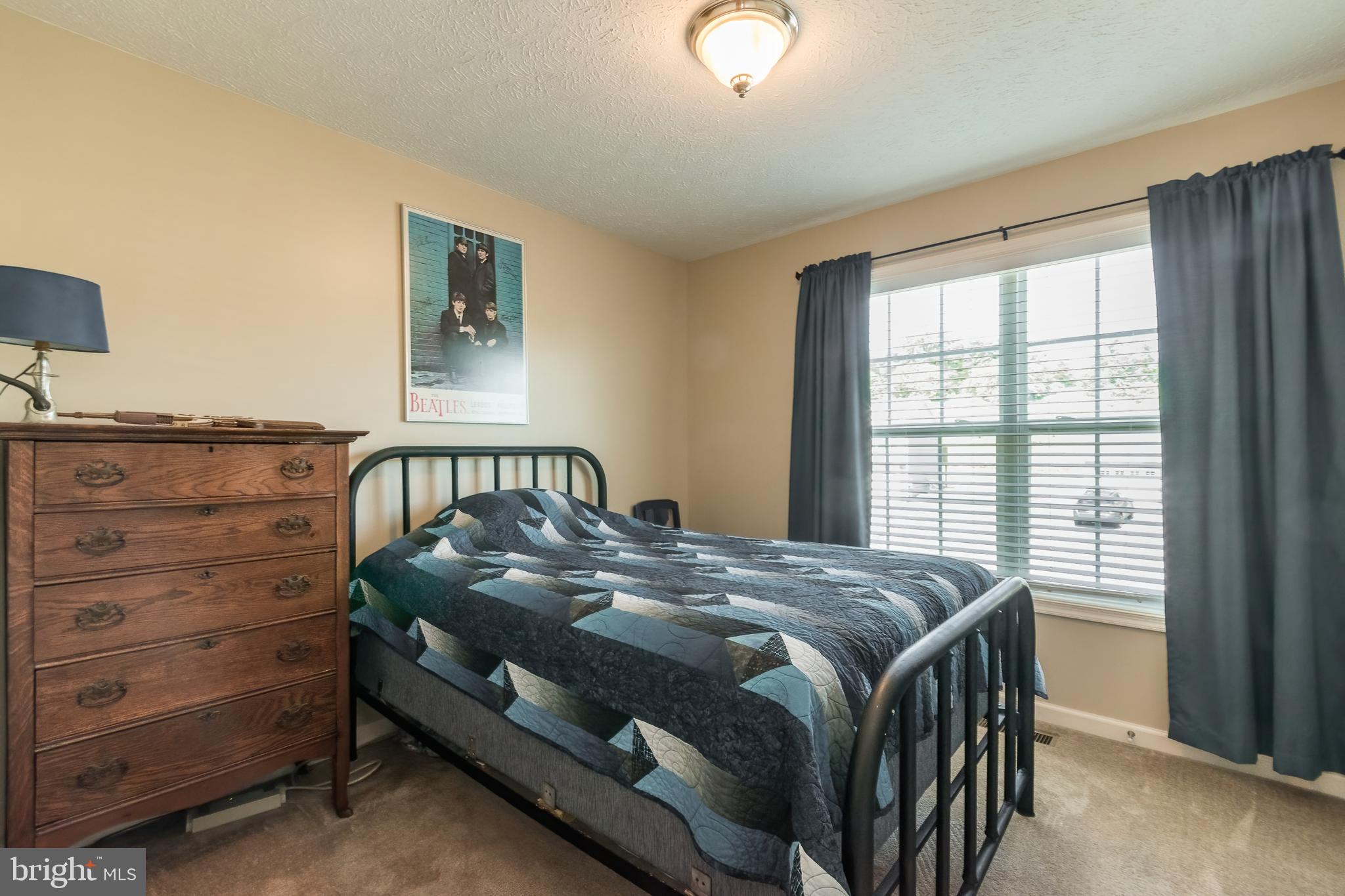 PEBBLE RIDGE - Residential