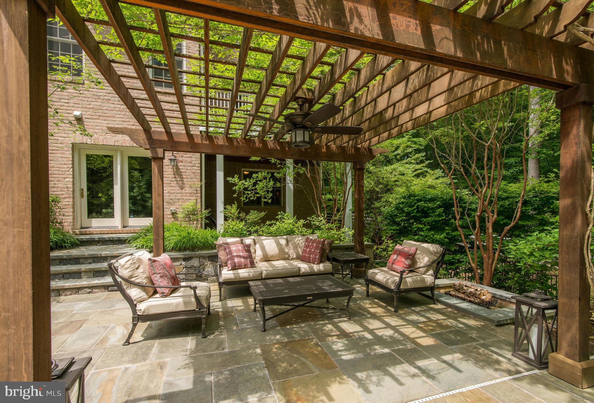 GEORGETOWN RIDGE - Residential