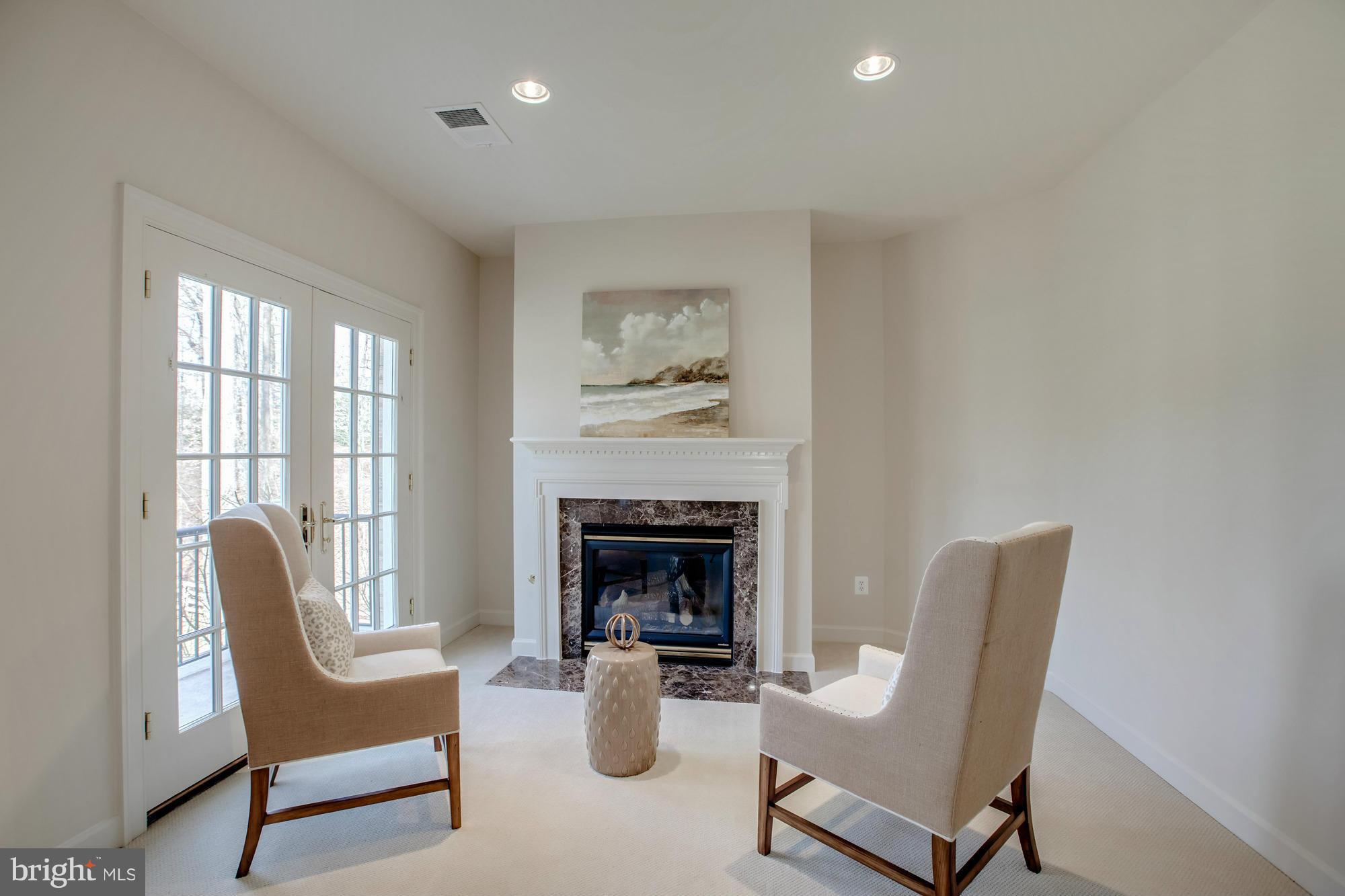 GEORGETOWN RIDGE - Residential