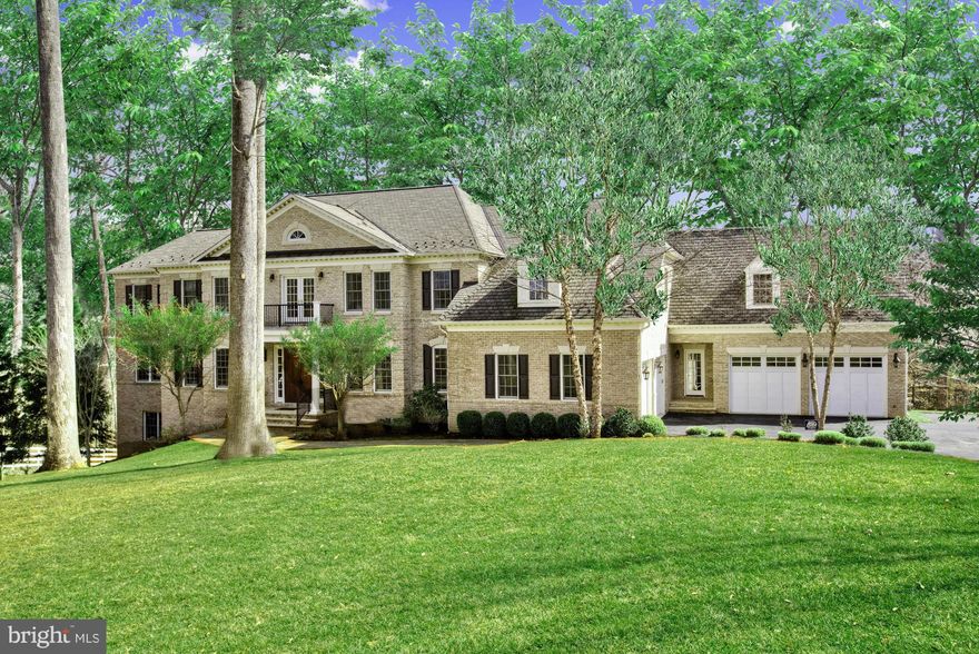 Captivating home at an amazing price! 1+ acre backing to woods. Close to 11,000 SF living space. 4 Car Garage, 6BR/7.55BA. Entertainer's dream w/ spacious rooms, beautiful gourmet kitchen, 2-story great room, scenic views & separate au pair suite. Professionally landscape yard w/ saltwater pool & spa, Loggia, stone fire pit & tree house. On private cul-de-sac.