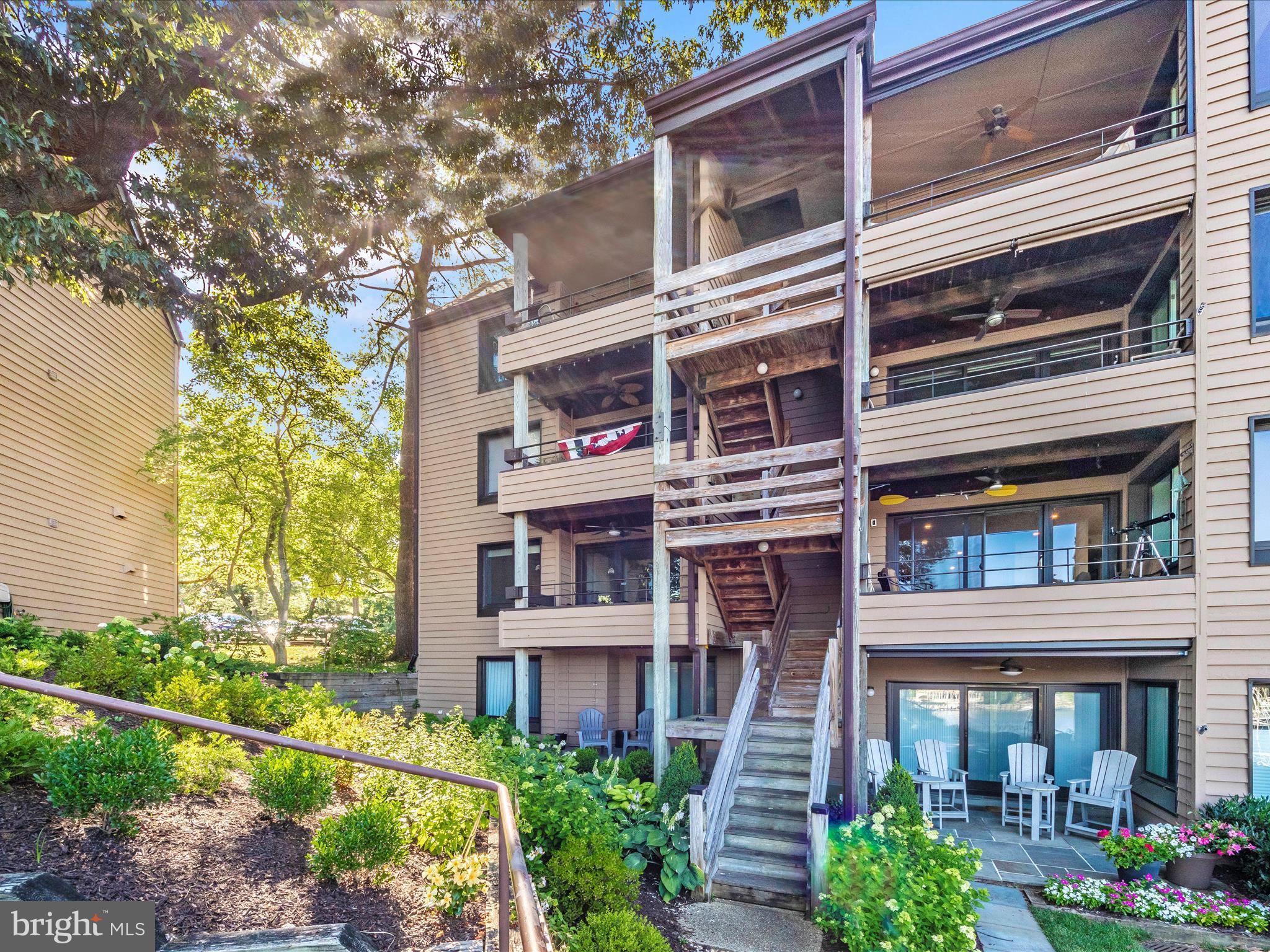 PRESIDENT POINT - Residential