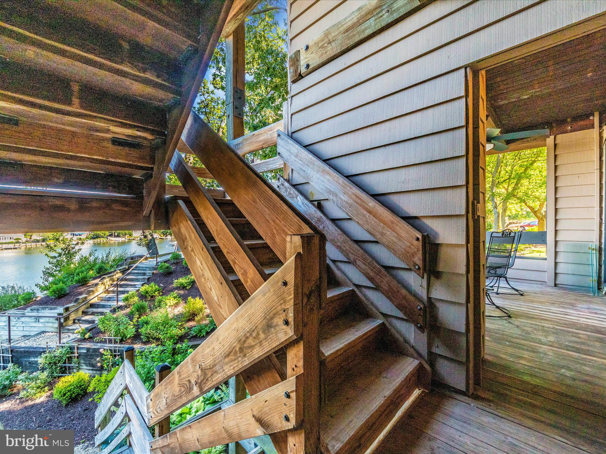PRESIDENT POINT - Residential
