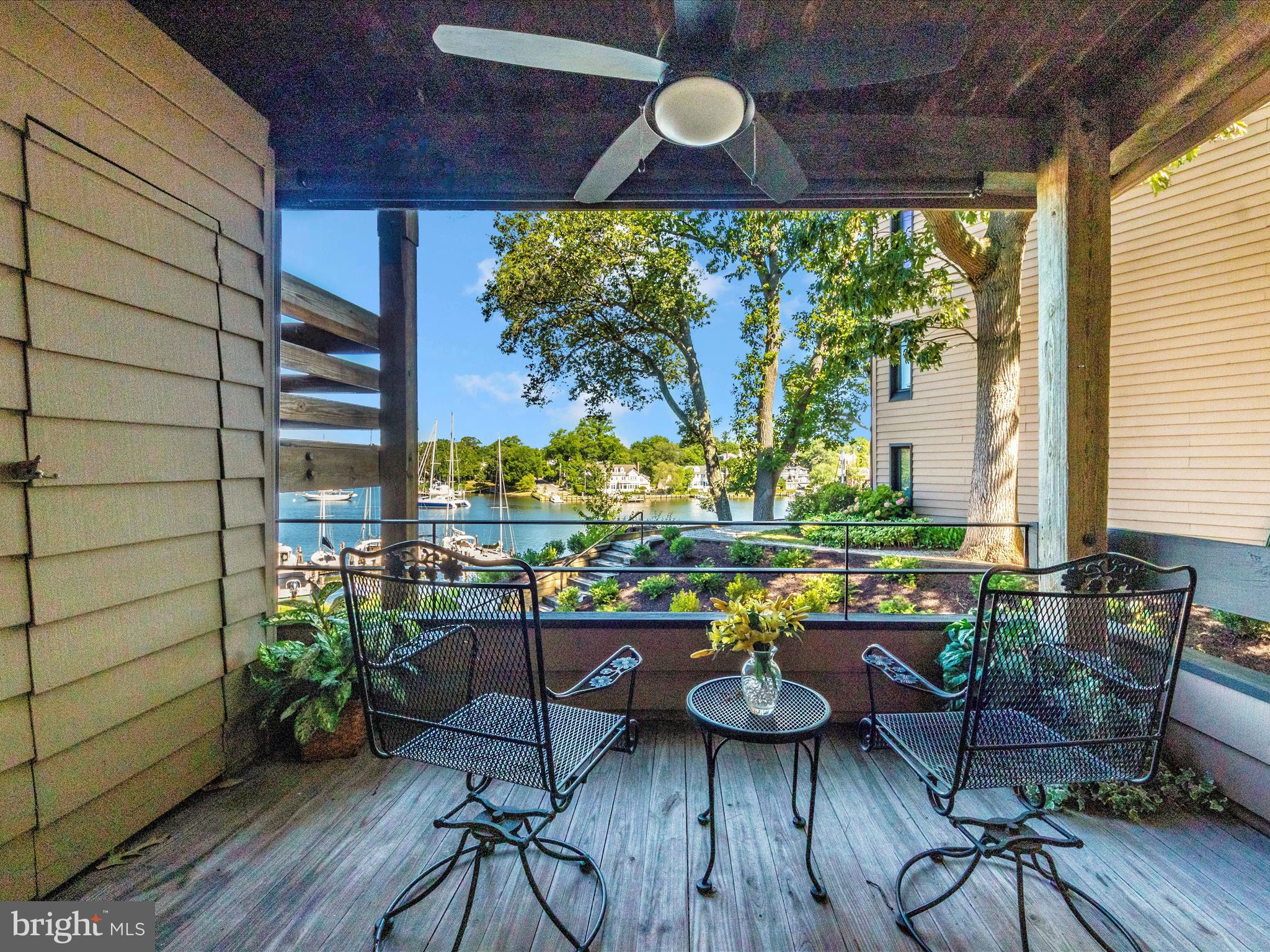 PRESIDENT POINT - Residential