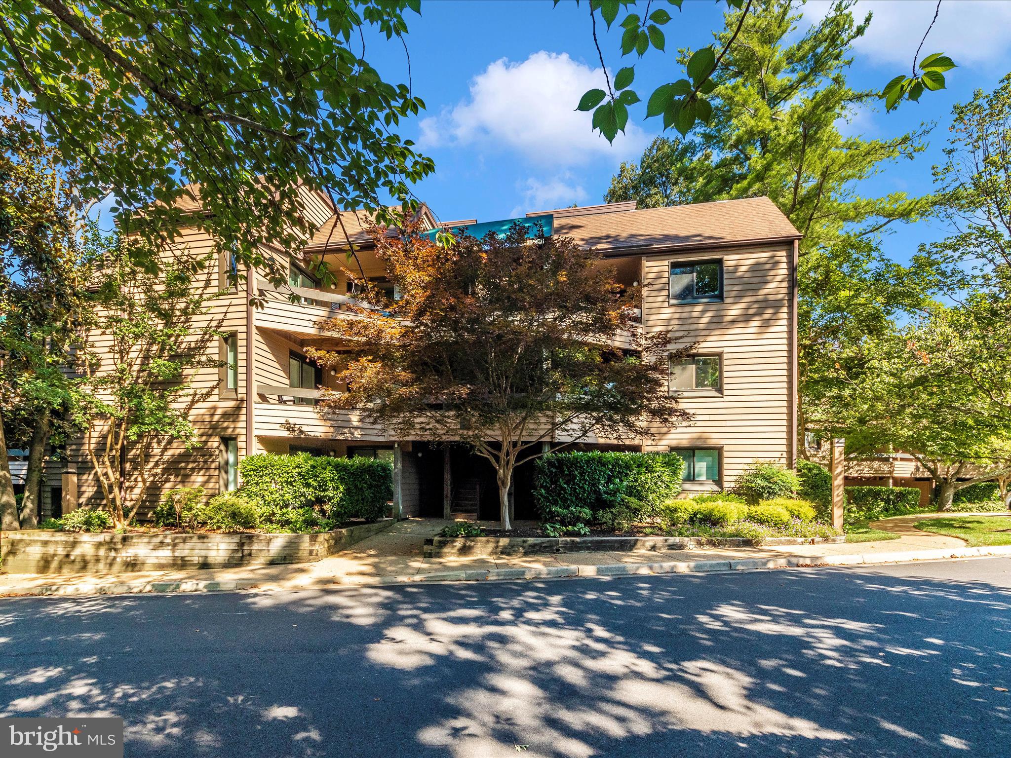 PRESIDENT POINT - Residential