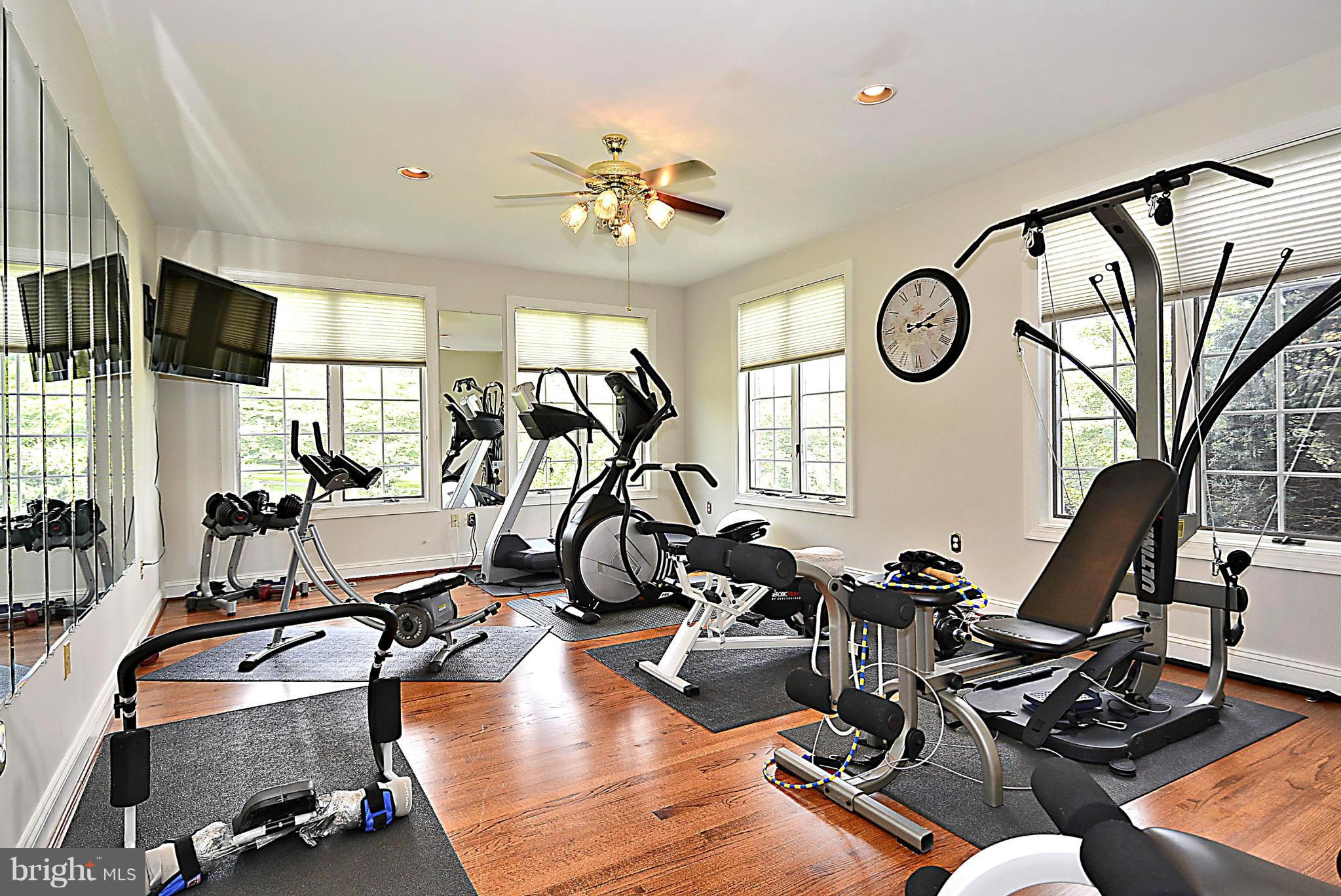 WESTSIDE - Residential