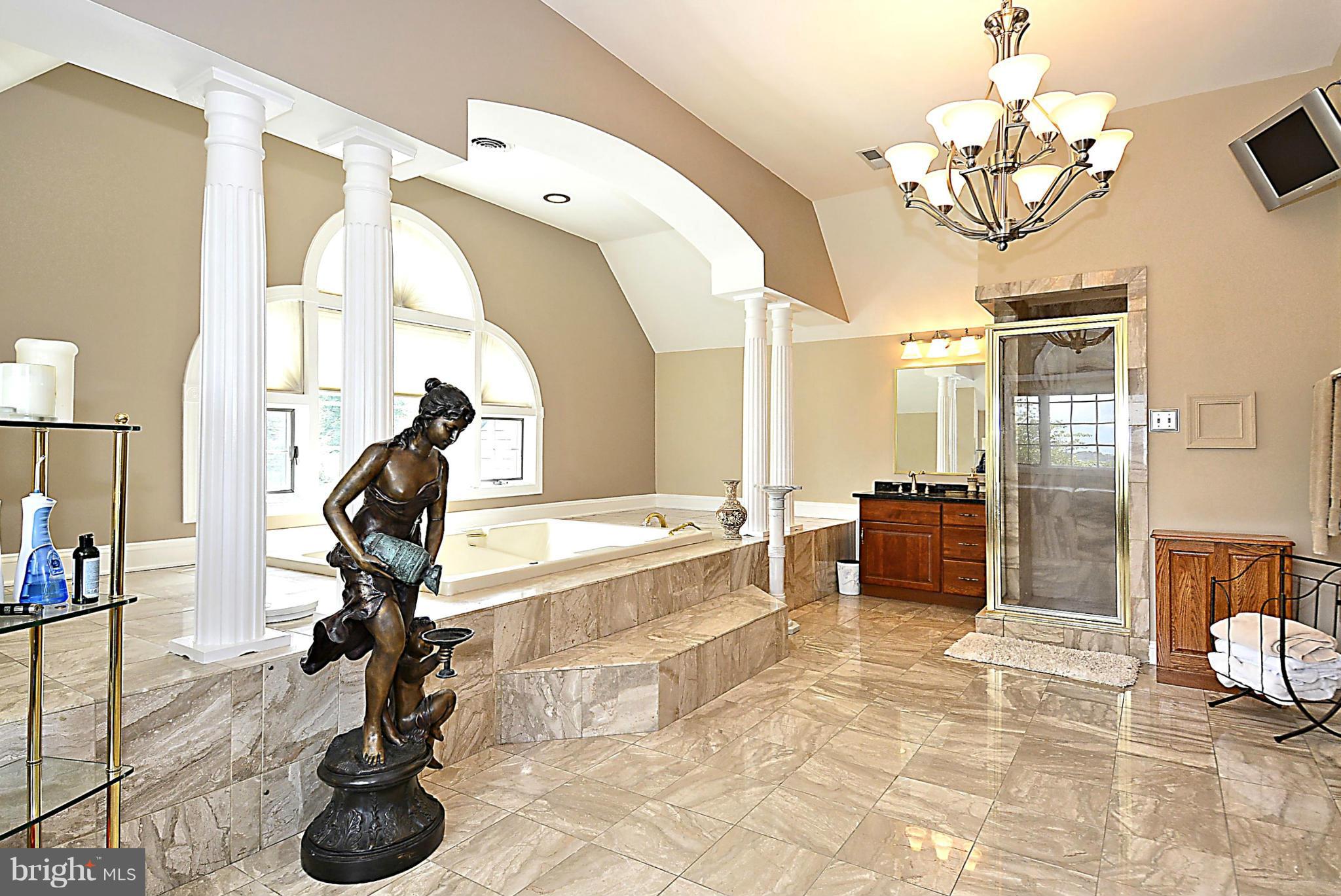 WESTSIDE - Residential