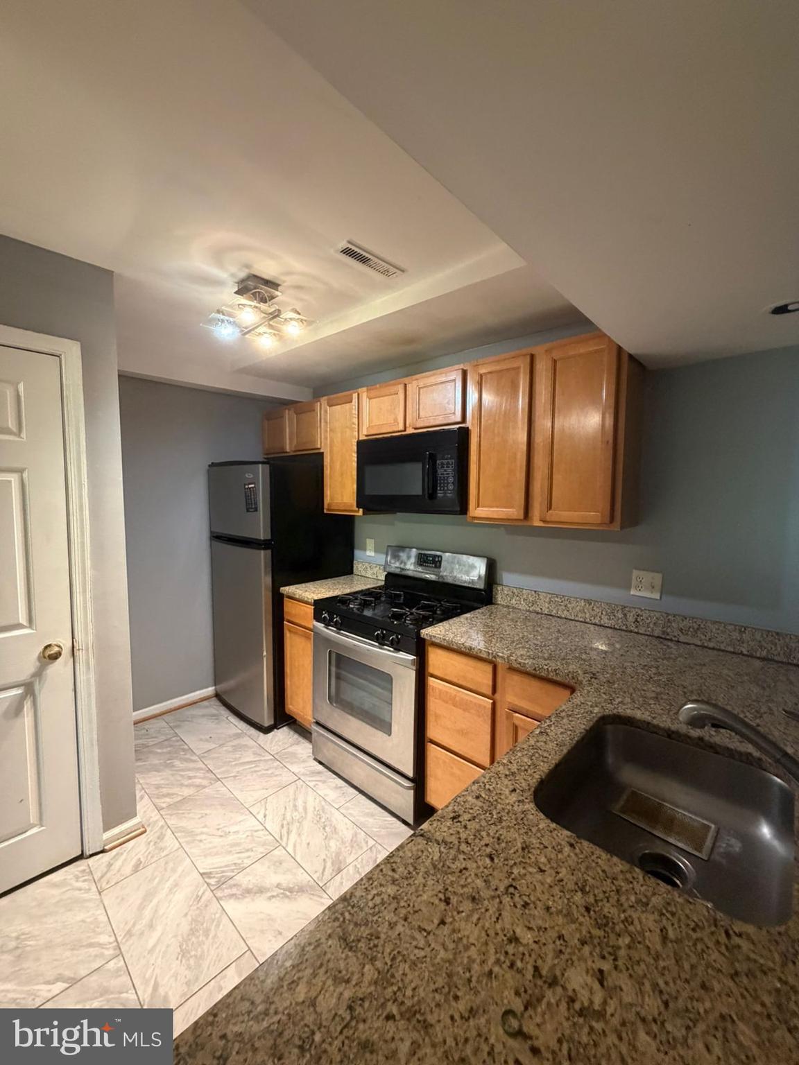 LANDOVER - Residential