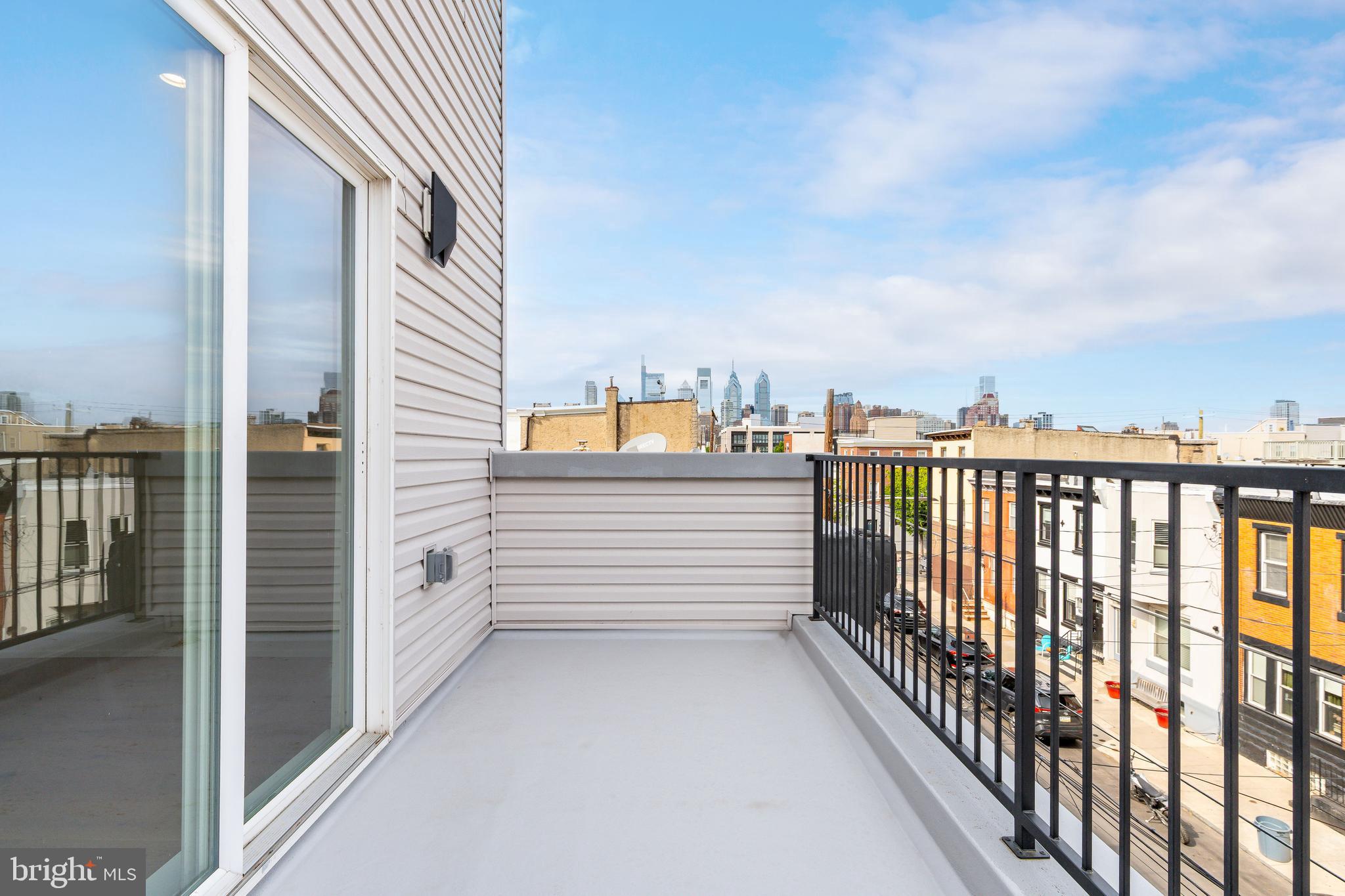 POINT BREEZE - Residential