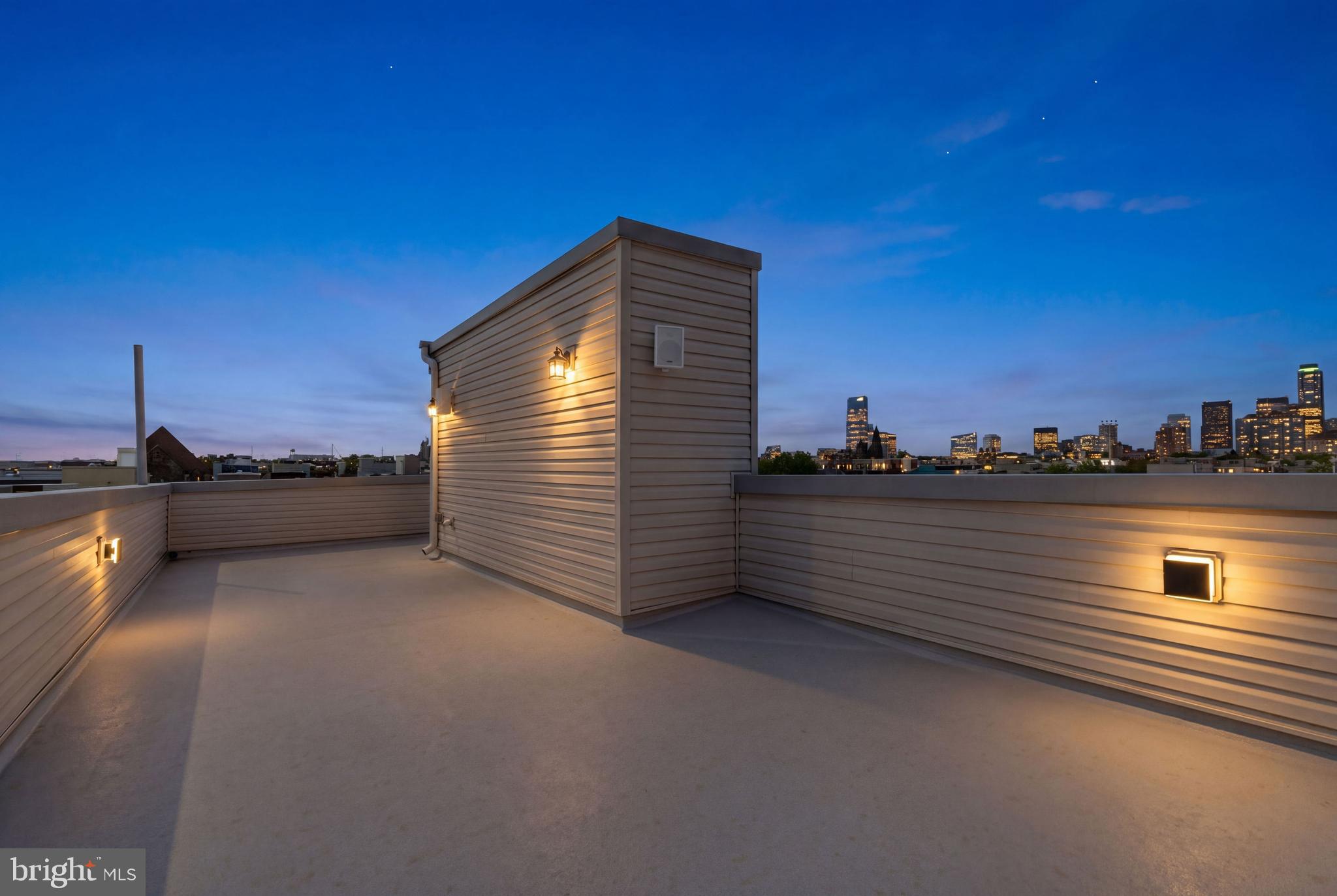 POINT BREEZE - Residential