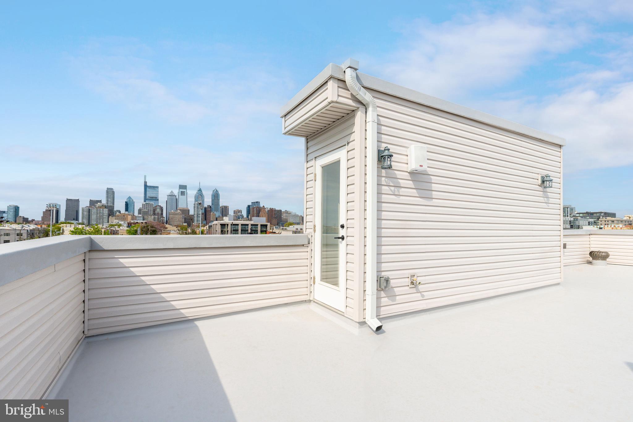 POINT BREEZE - Residential
