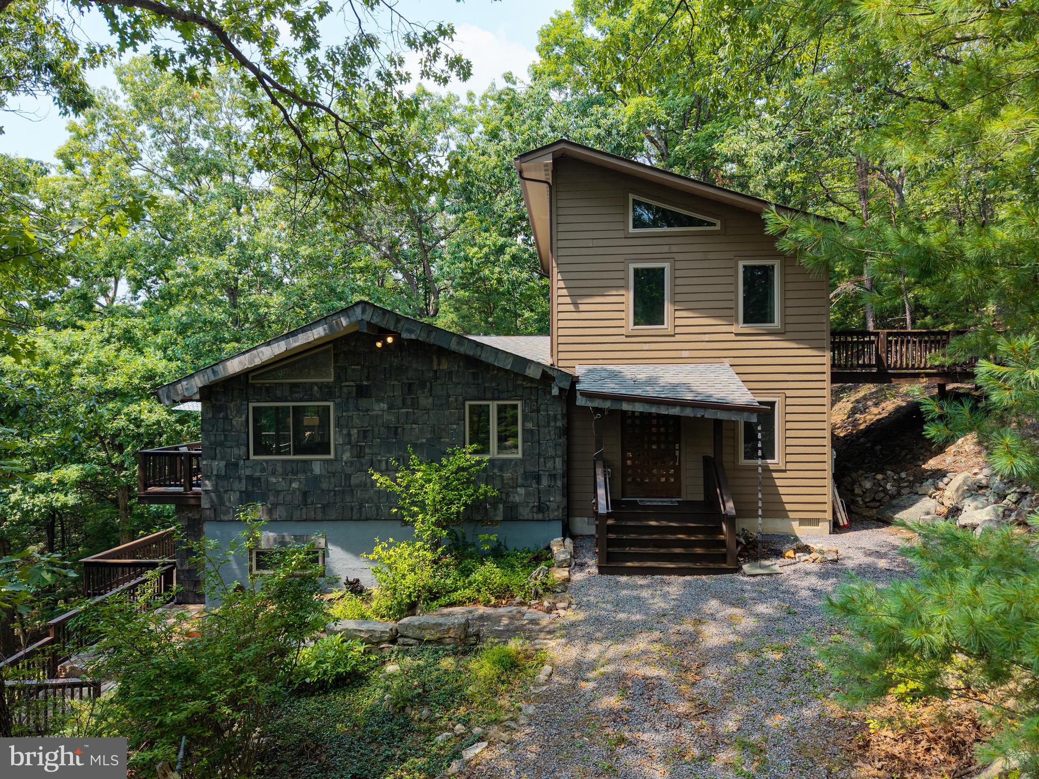 44 WILKINS LANE