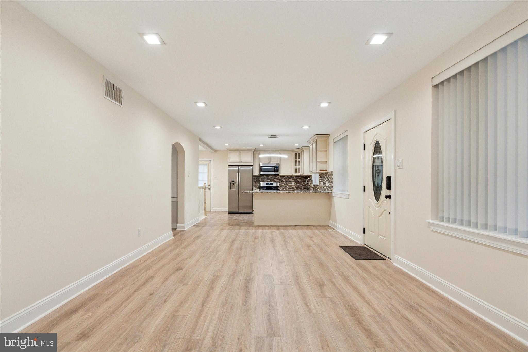 SOMERTON - Residential