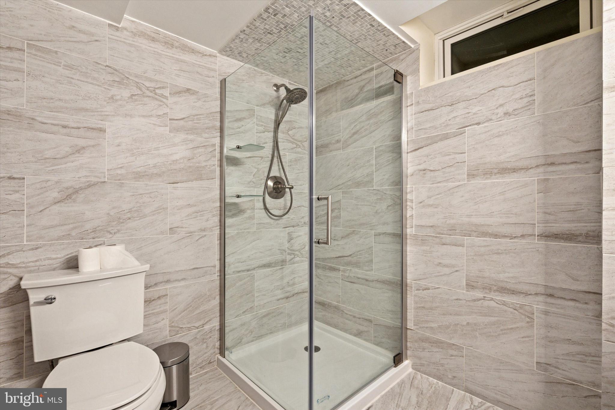 SOMERTON - Residential