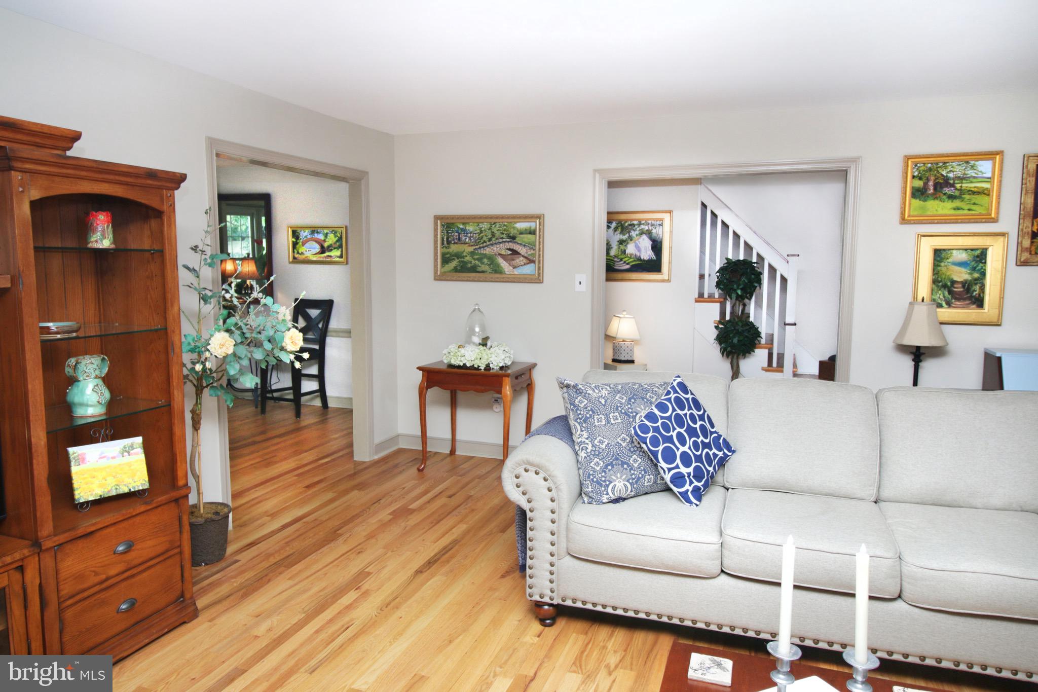 PEBBLE HILL - Residential Lease