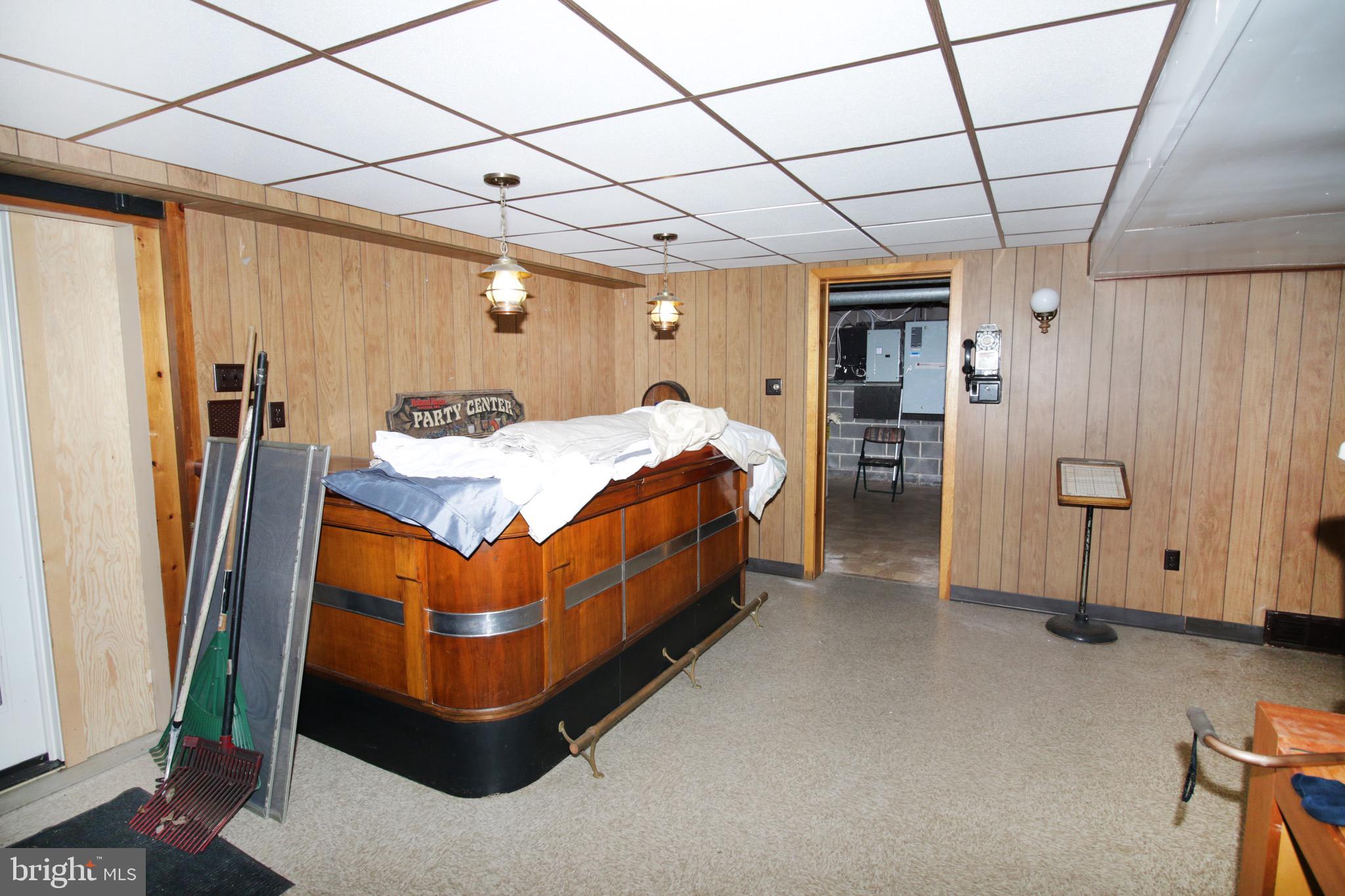 PEBBLE HILL - Residential Lease