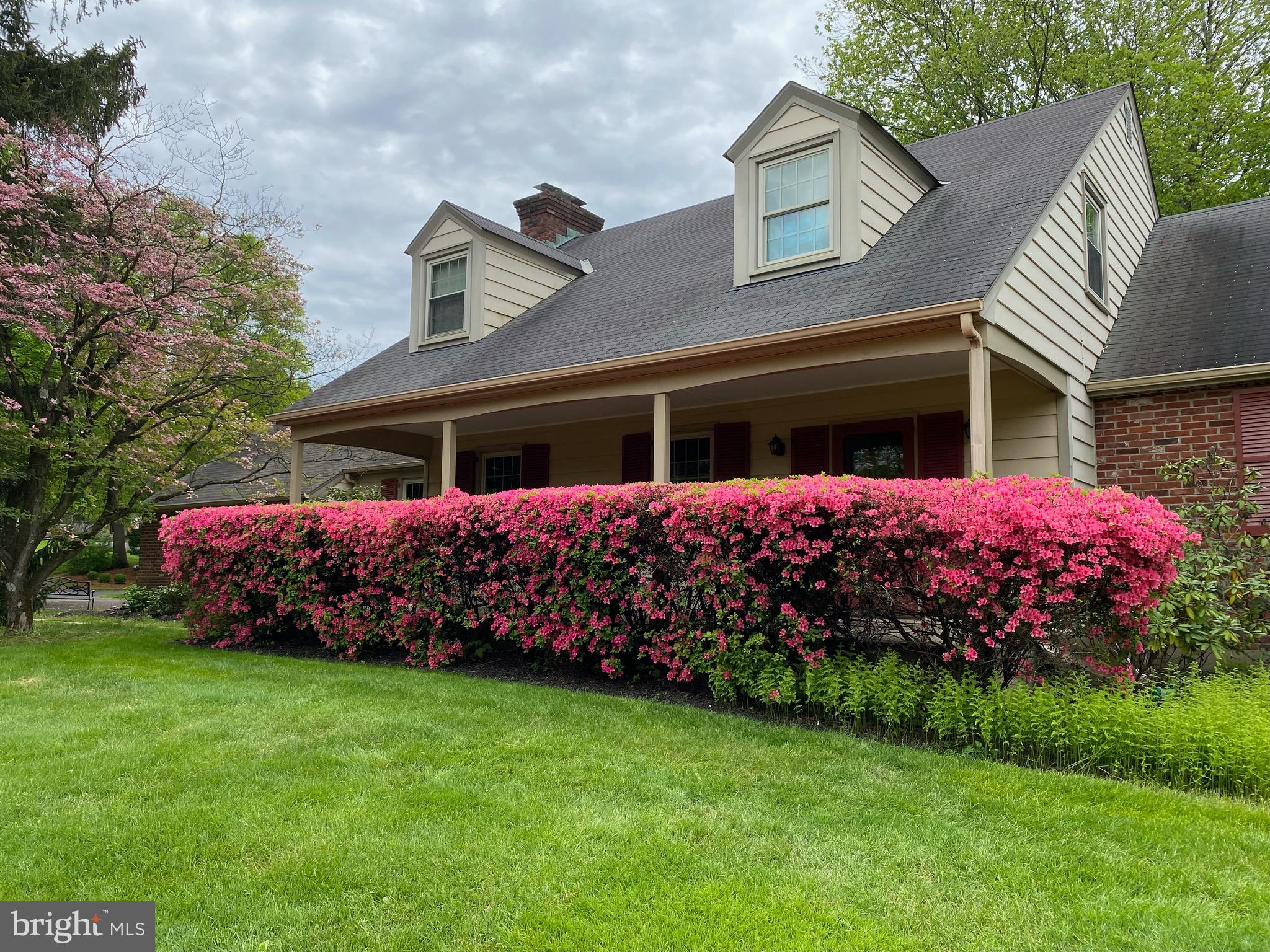 PEBBLE HILL - Residential Lease