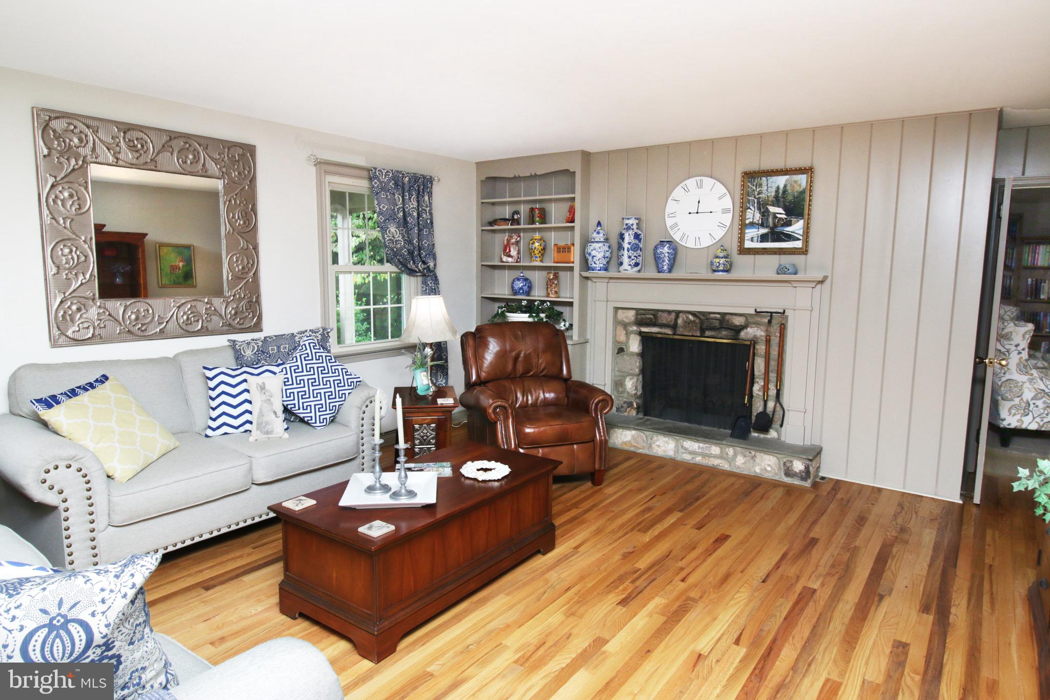 PEBBLE HILL - Residential Lease