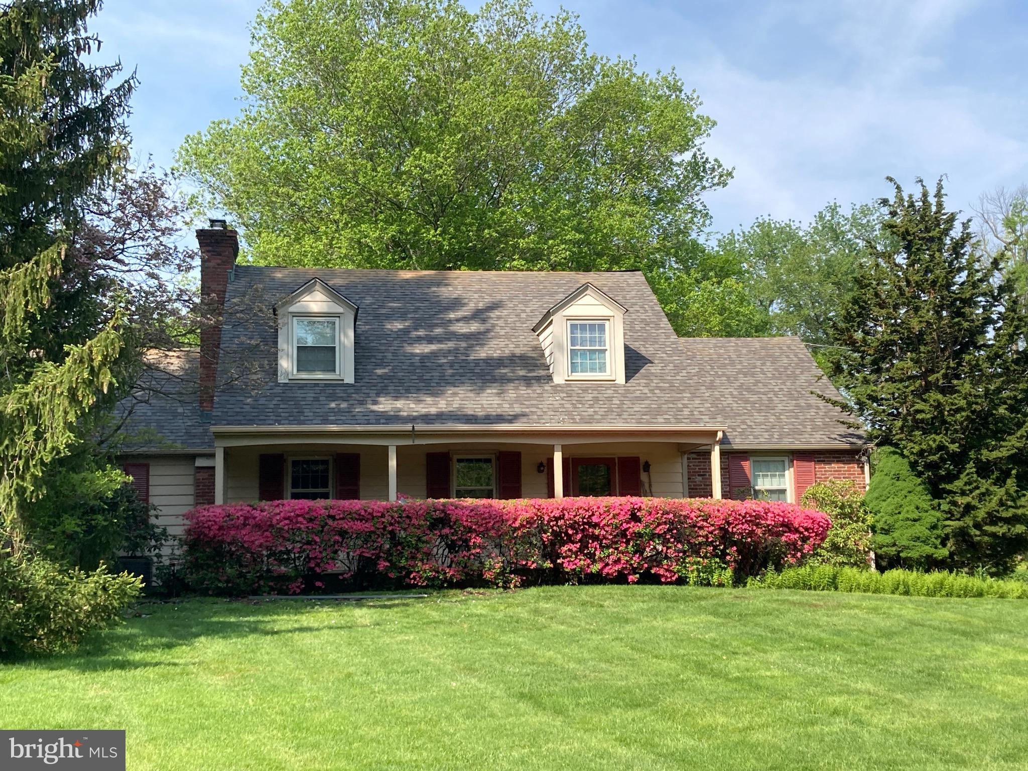 PEBBLE HILL - Residential Lease