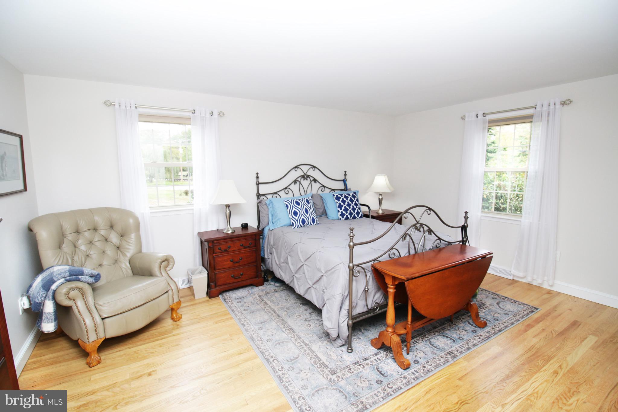 PEBBLE HILL - Residential Lease