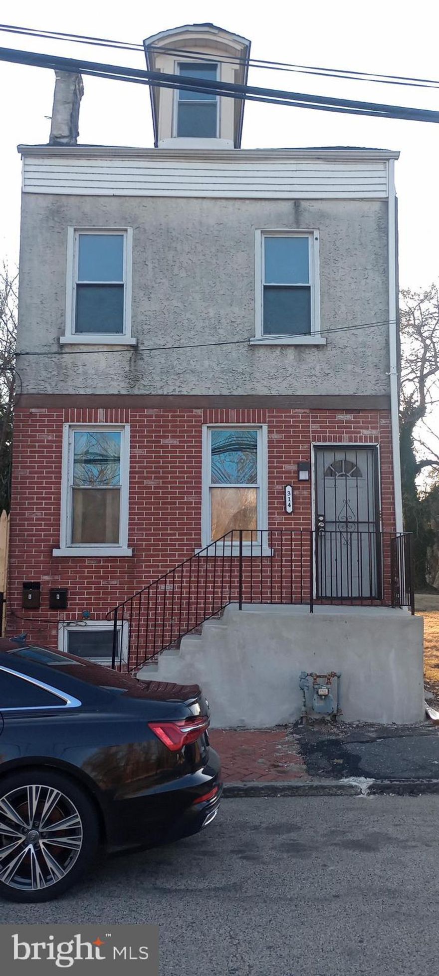 All new fully renovated turnkey multi-family duplex with separated utilities! New kitchens,  all new bathrooms, all new appliances. Perfect for a first time home buyer or seasoned investor looking to add to their portfolio.  Tenant  has signed a 2year lease agreement, paying $2600 per month with 10% increases thereafter.  Come check it out!