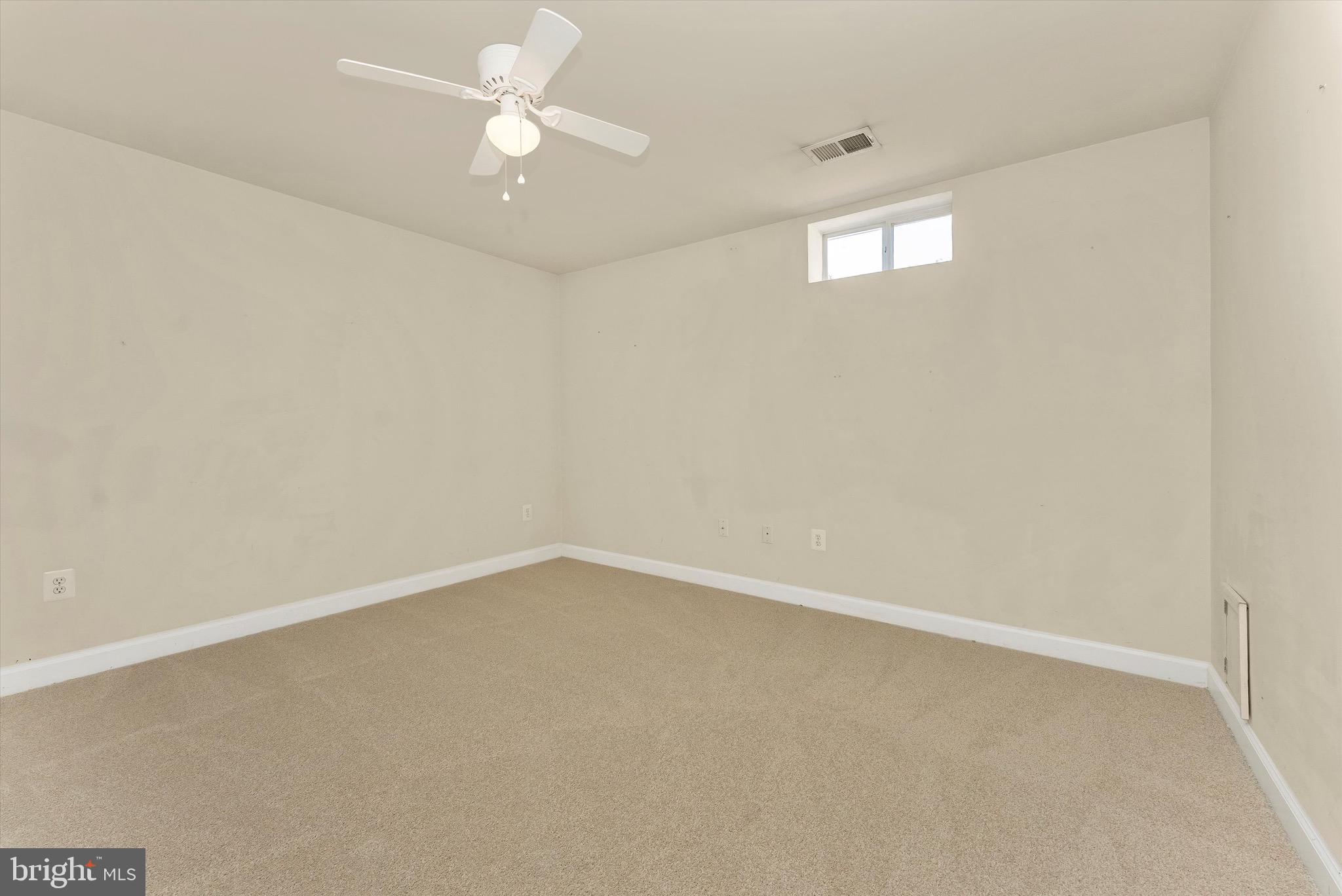 SUN MEADOW - Residential