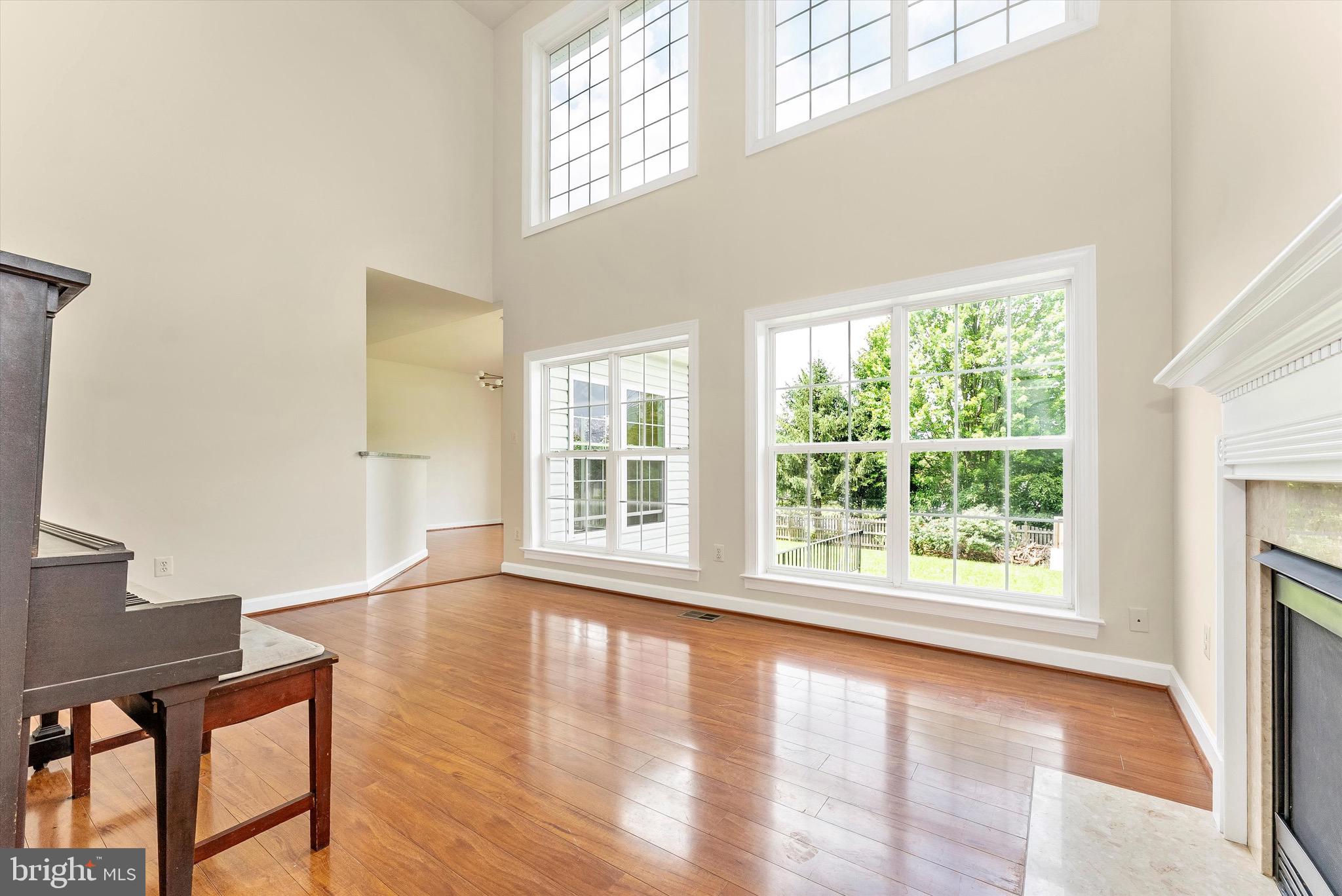 SUN MEADOW - Residential