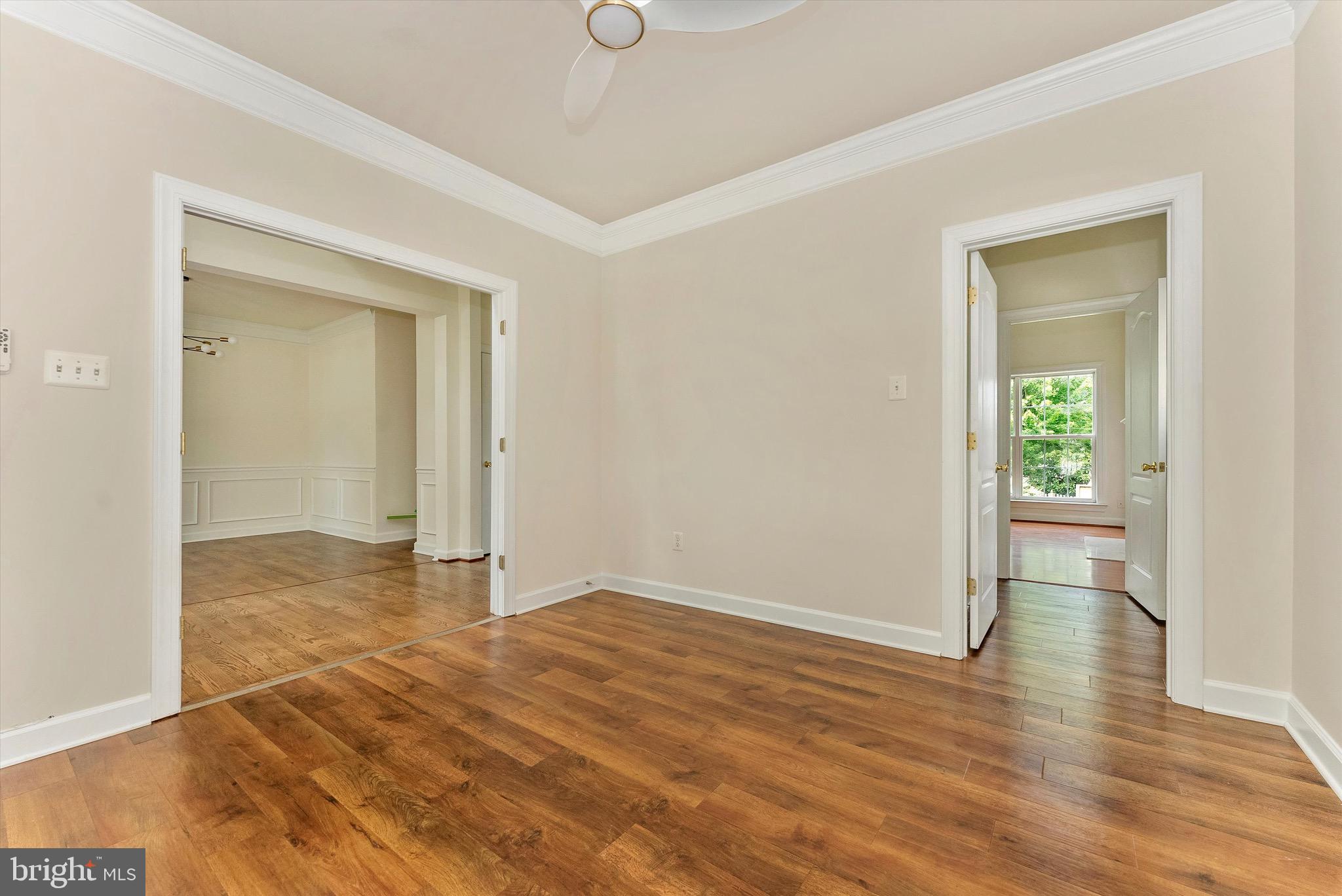 SUN MEADOW - Residential