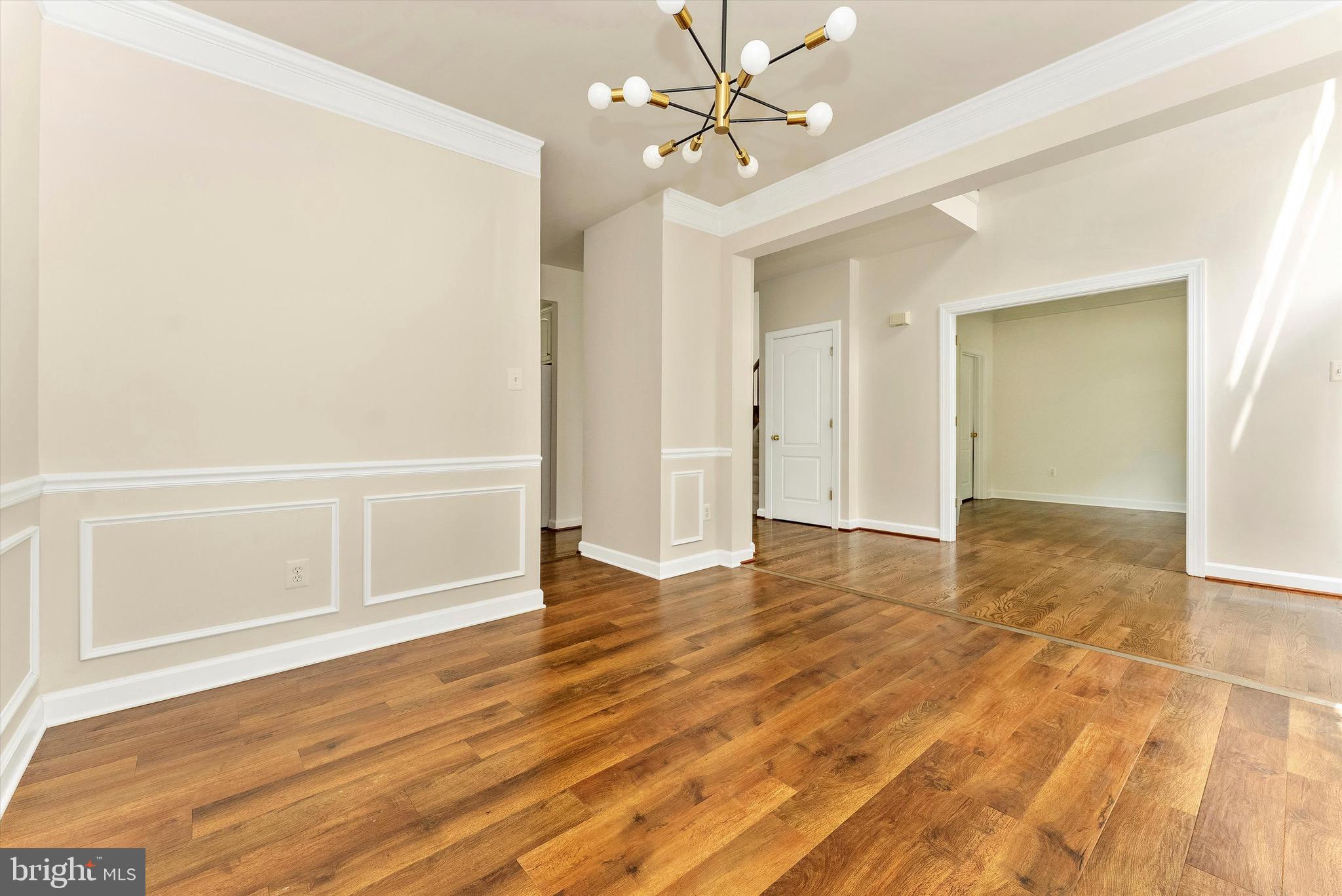 SUN MEADOW - Residential